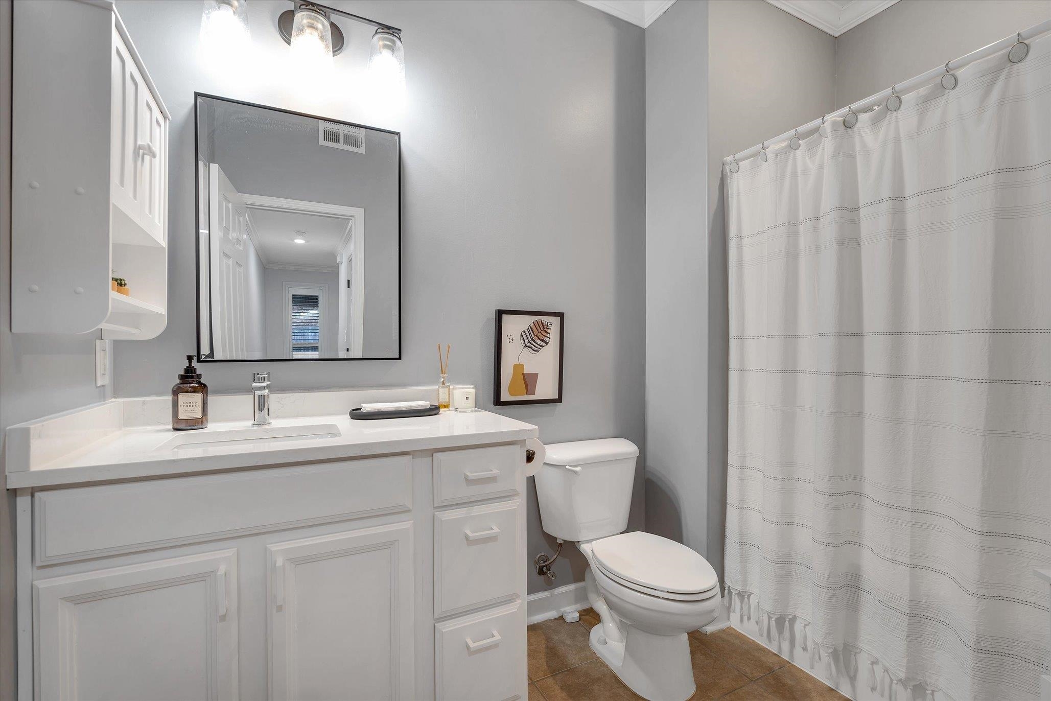 4024  Chapel Hill  Jonesboro, AR