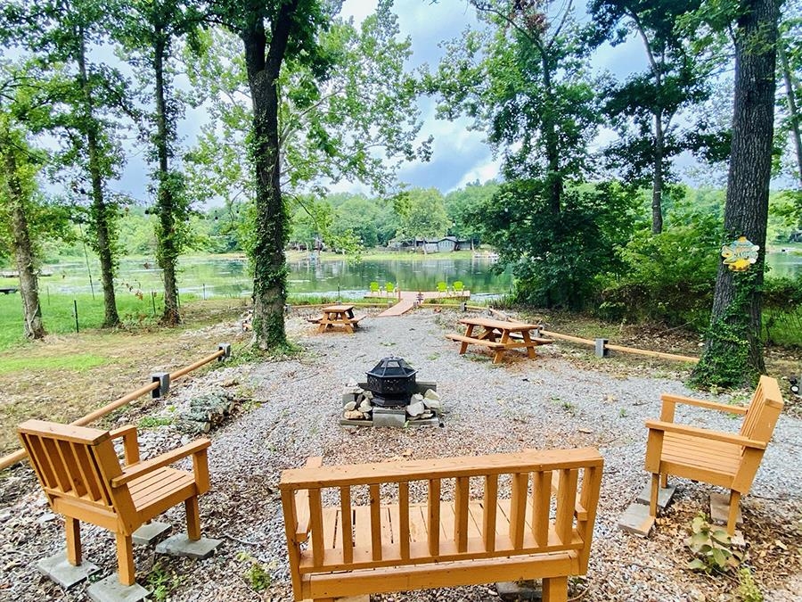 81 E Lakeshore  Cherokee Village, AR