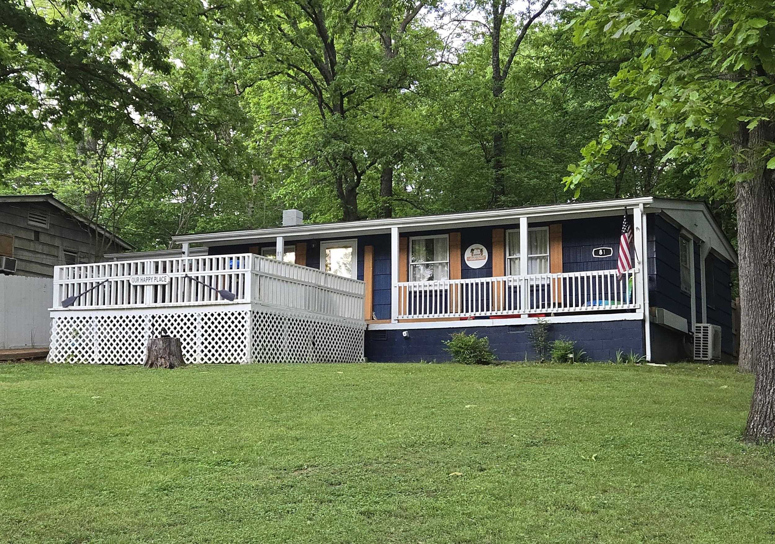 81 E Lakeshore  Cherokee Village, AR