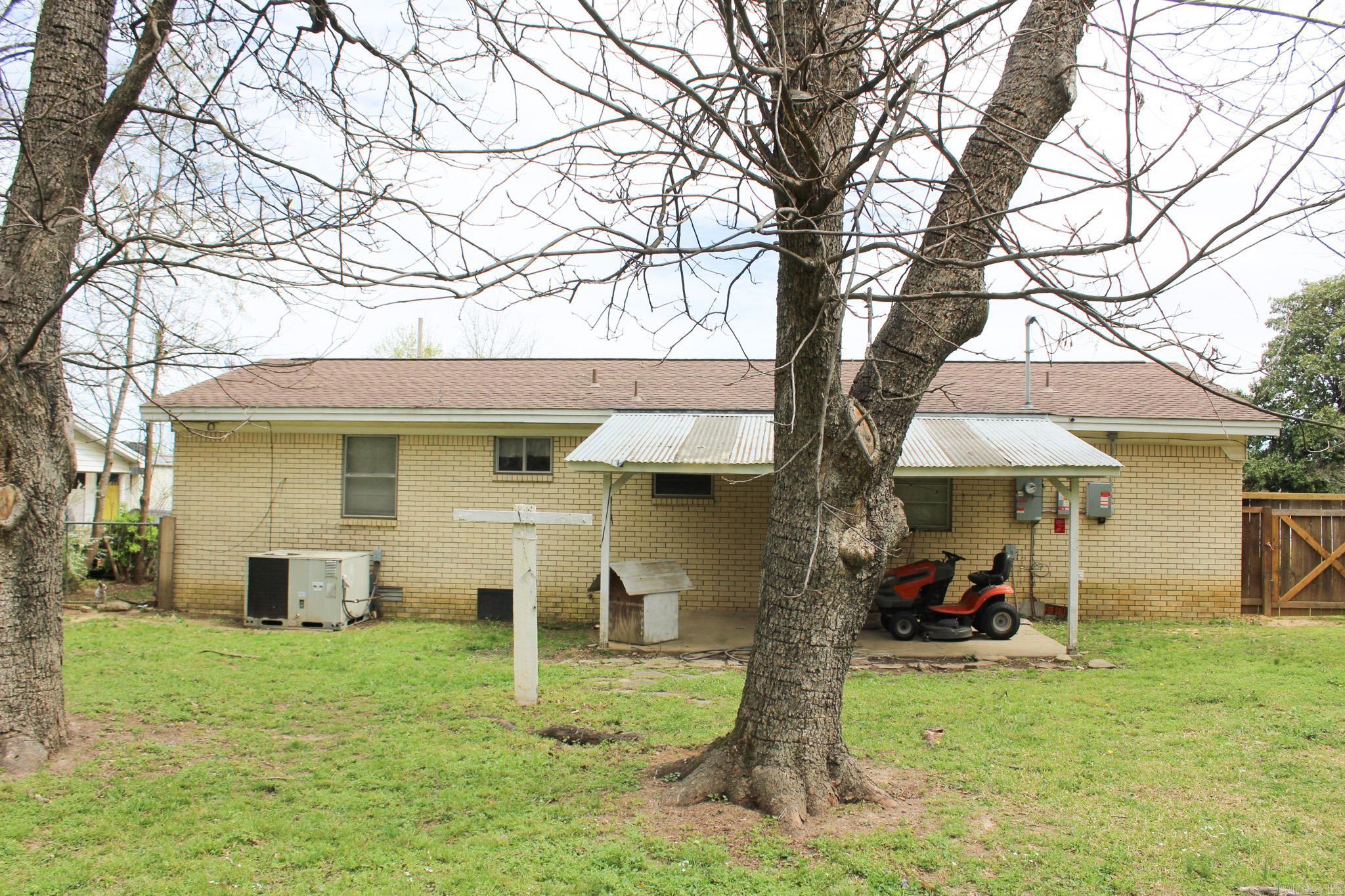 807 S Spring  Searcy, AR