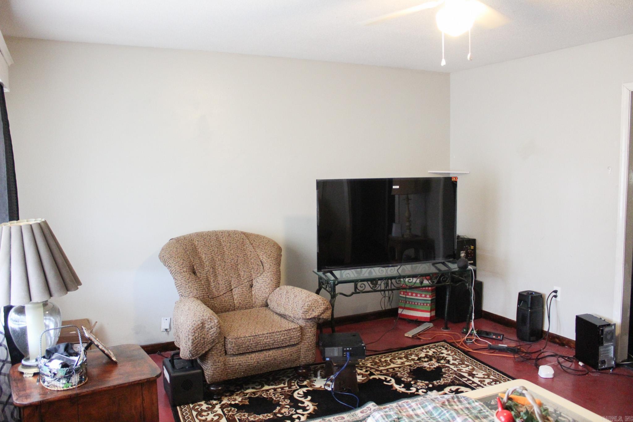 807 S Spring  Searcy, AR