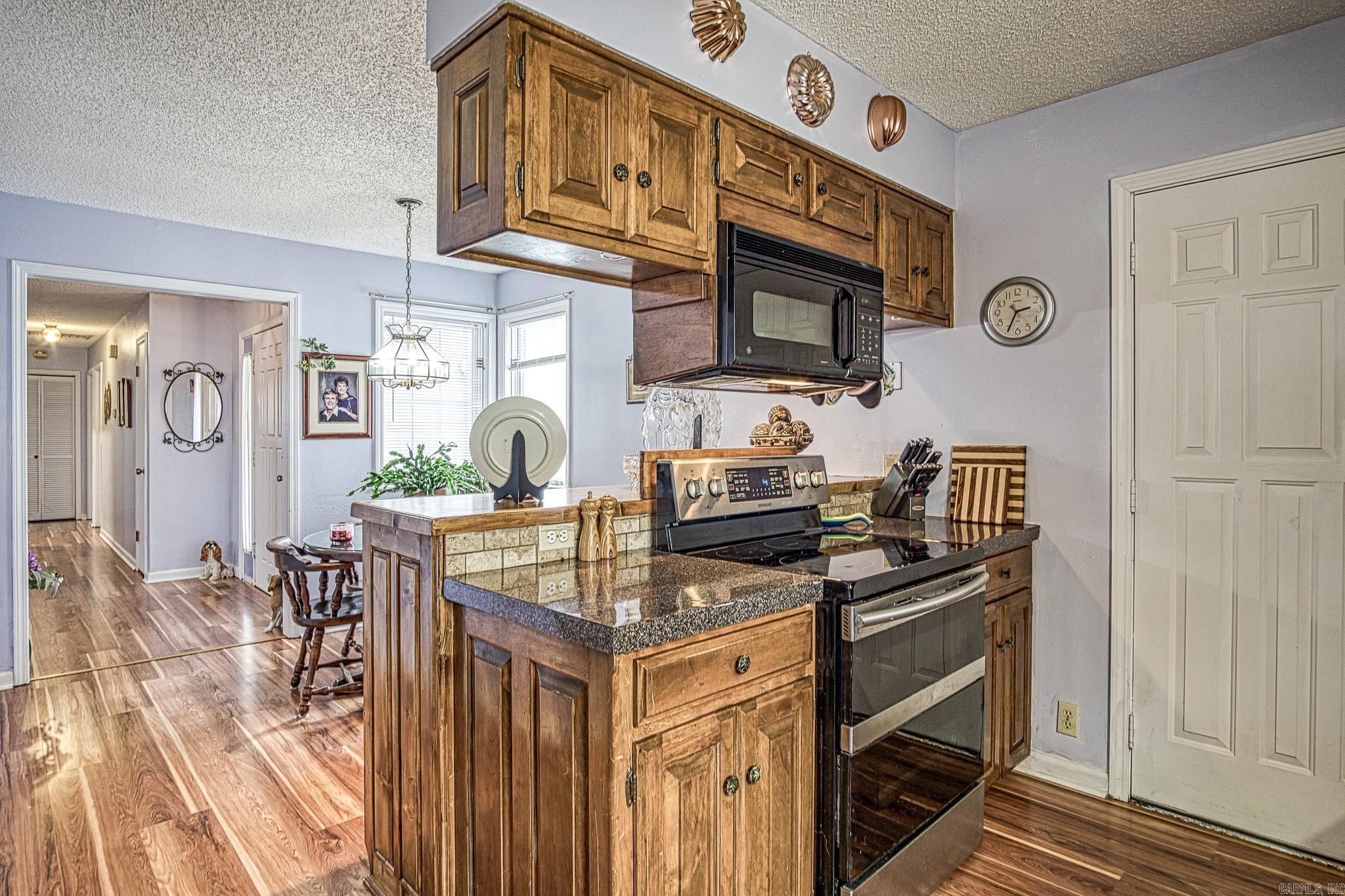 5  Laguna Way  Hot Springs Village, AR