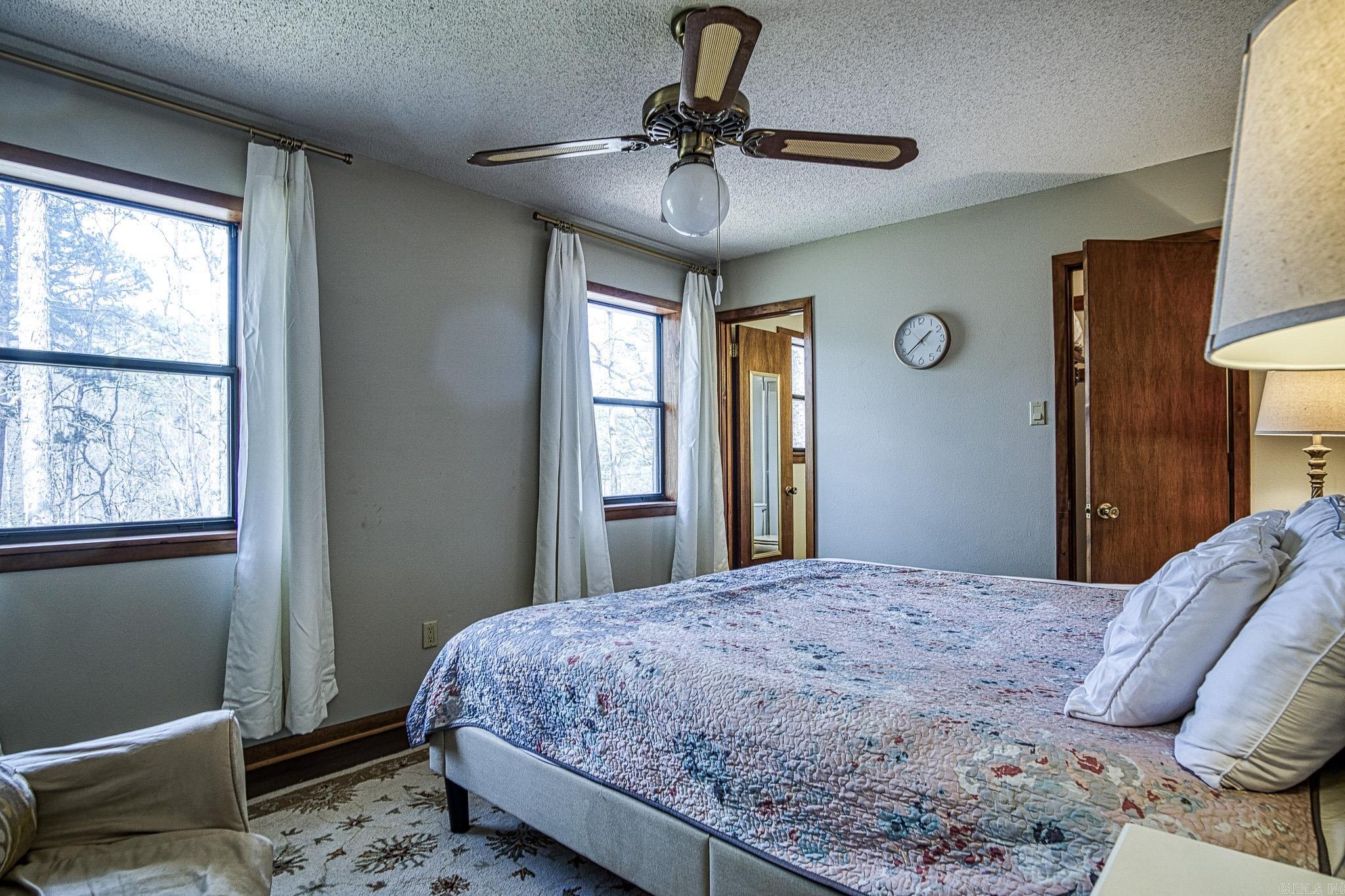 12  Badajoz Way  Hot Springs Village, AR