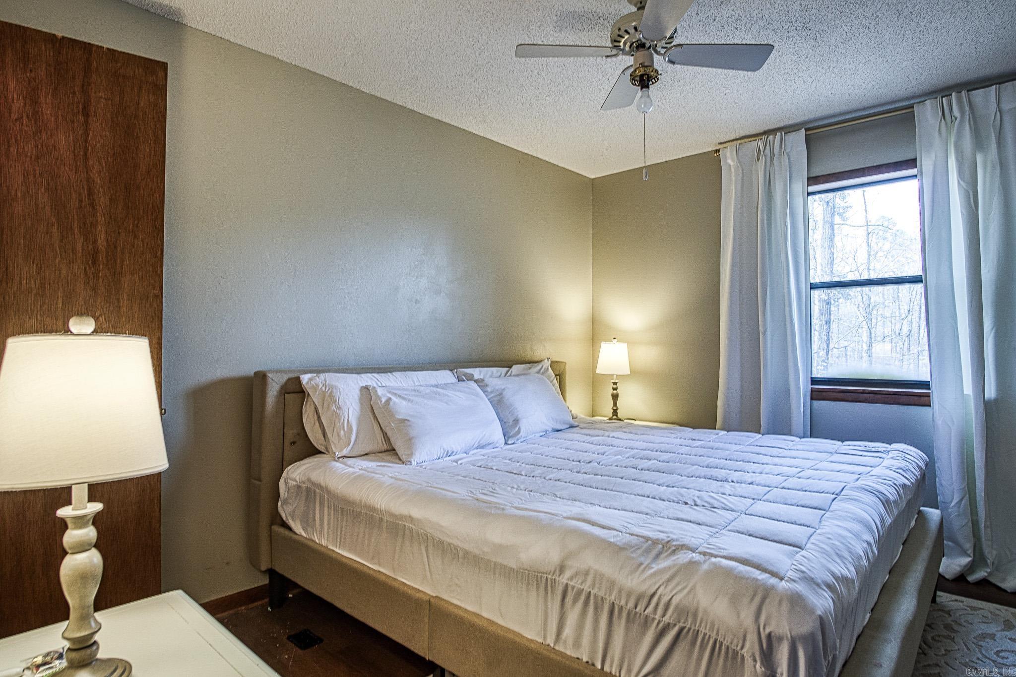 12  Badajoz Way  Hot Springs Village, AR