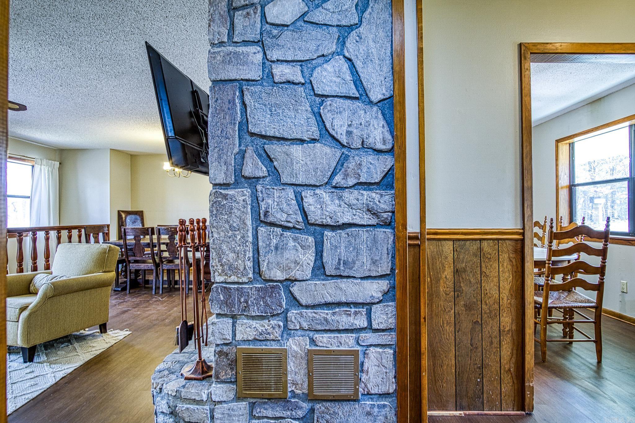 12  Badajoz Way  Hot Springs Village, AR