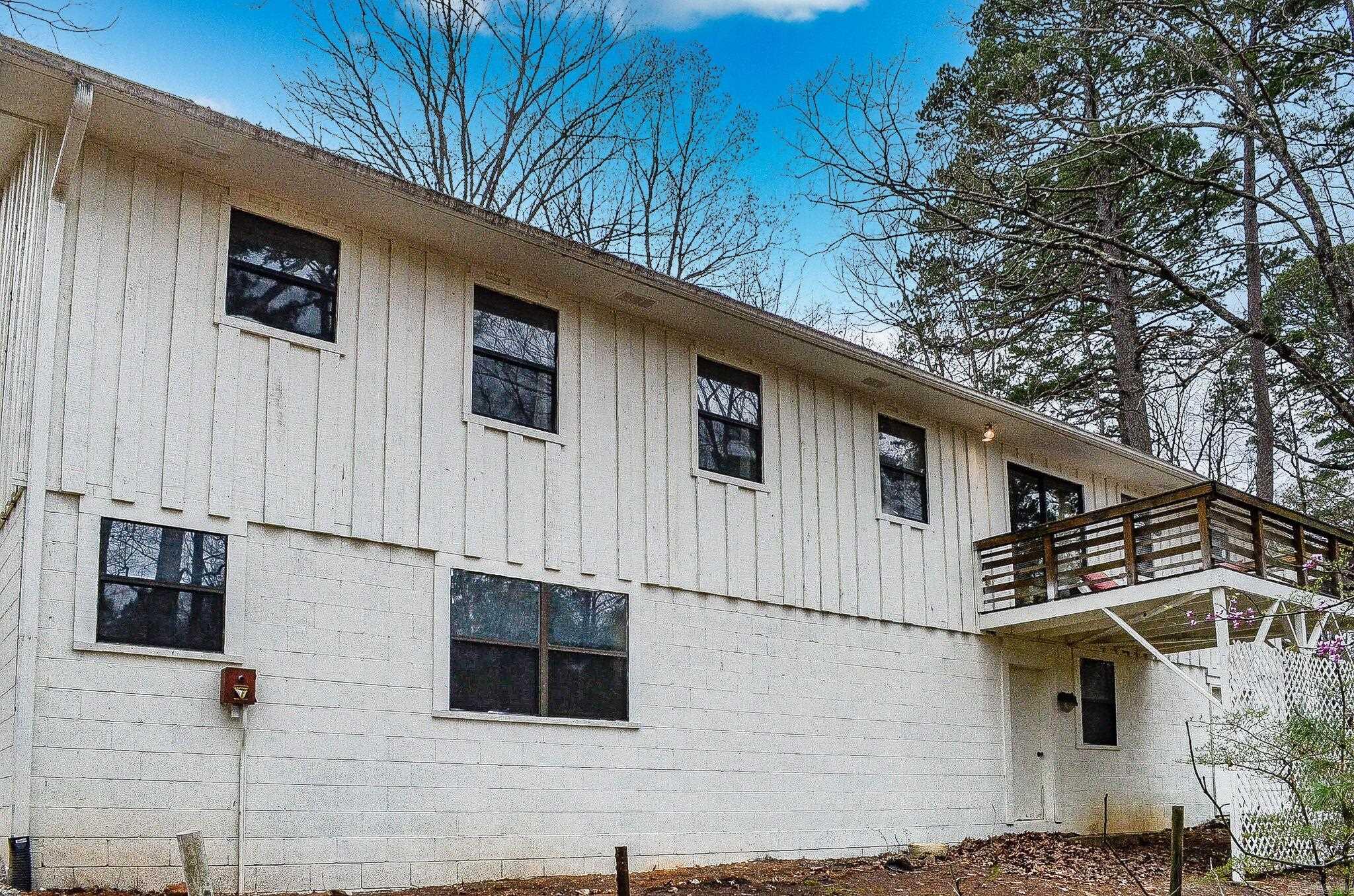 12  Badajoz Way  Hot Springs Village, AR