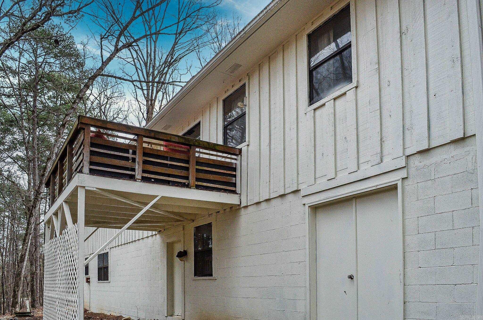 12  Badajoz Way  Hot Springs Village, AR