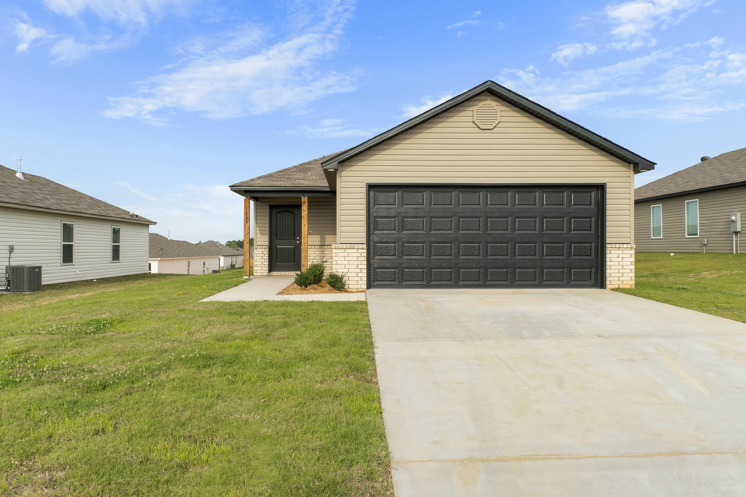 1233 Santa Fe Lot 518 Block 5 Bauxite, AR