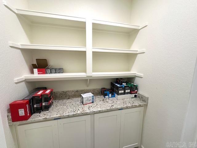 1008 Duke Drive Bauxite, AR 72011