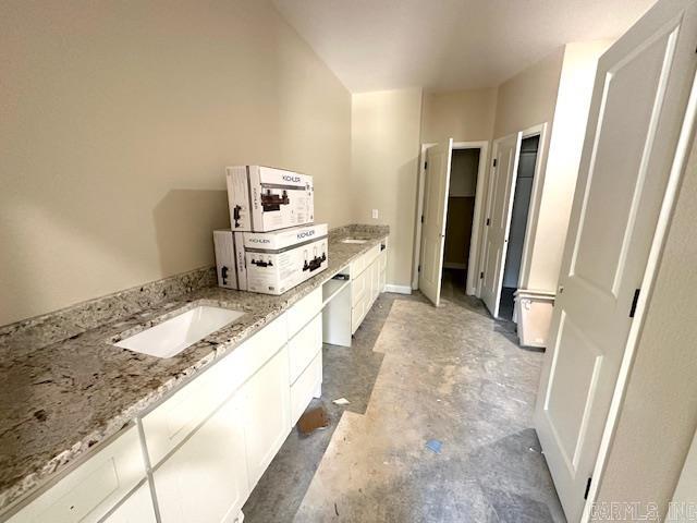 1008 Duke Drive Bauxite, AR 72011