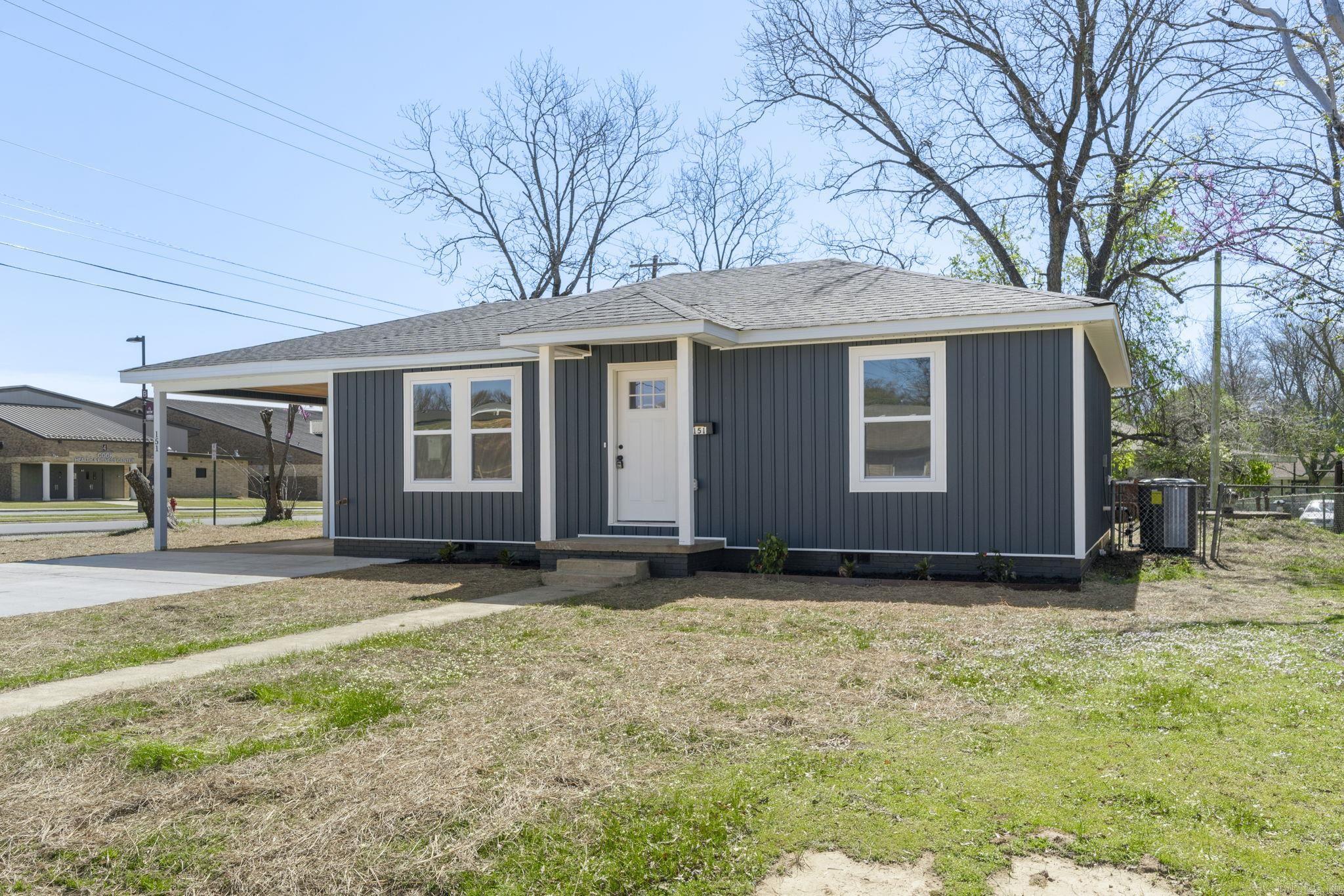 151  Border  Benton, AR