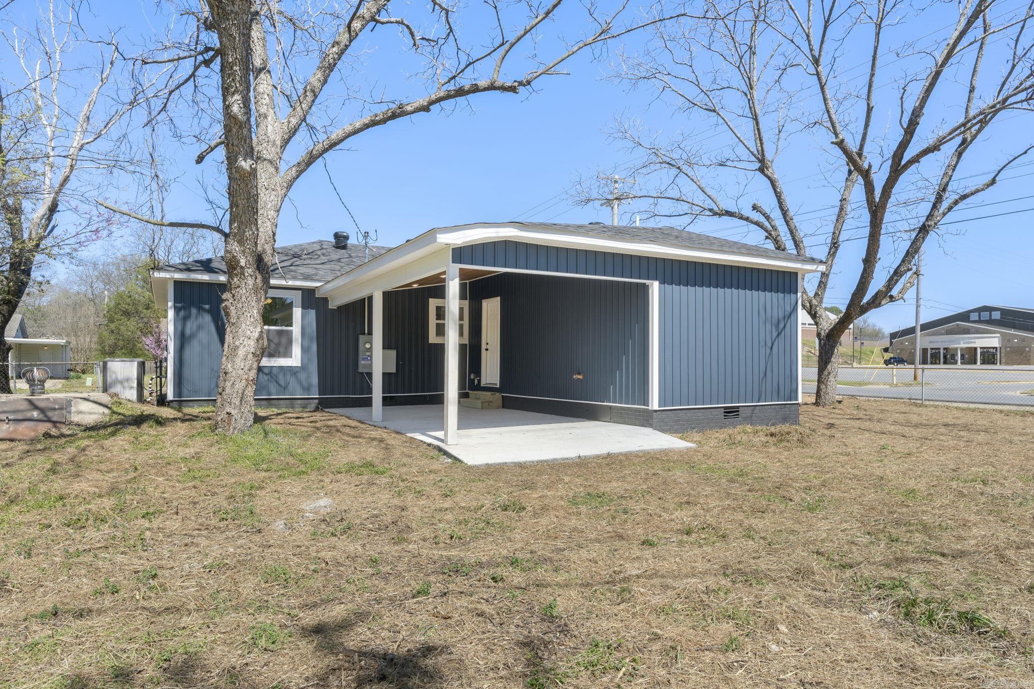 151  Border  Benton, AR