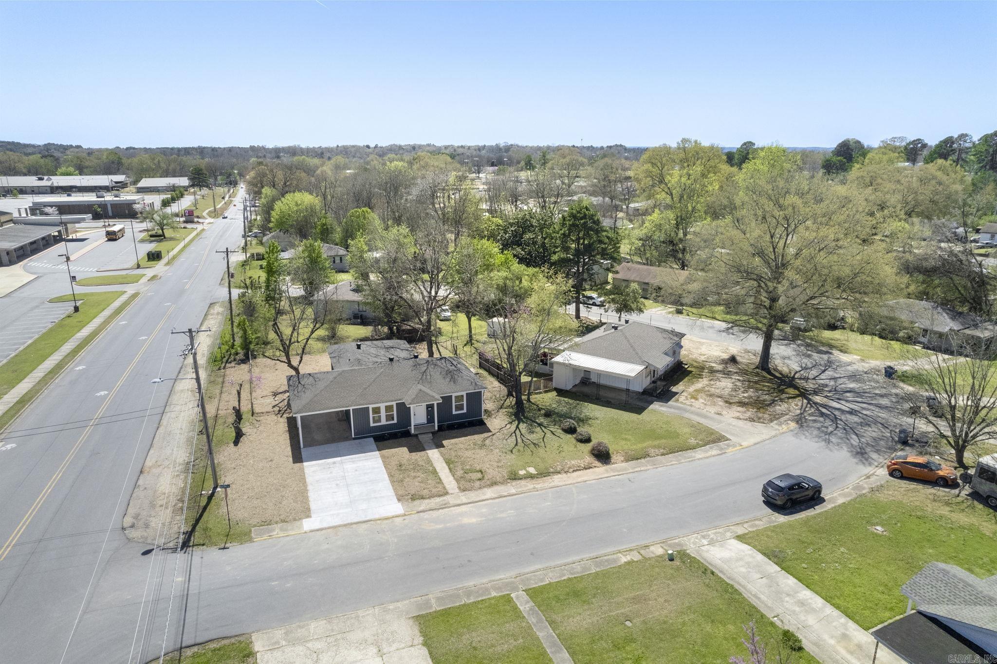 151  Border  Benton, AR