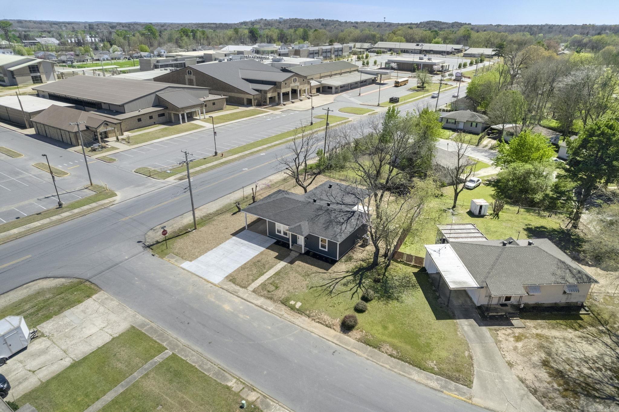 151  Border  Benton, AR