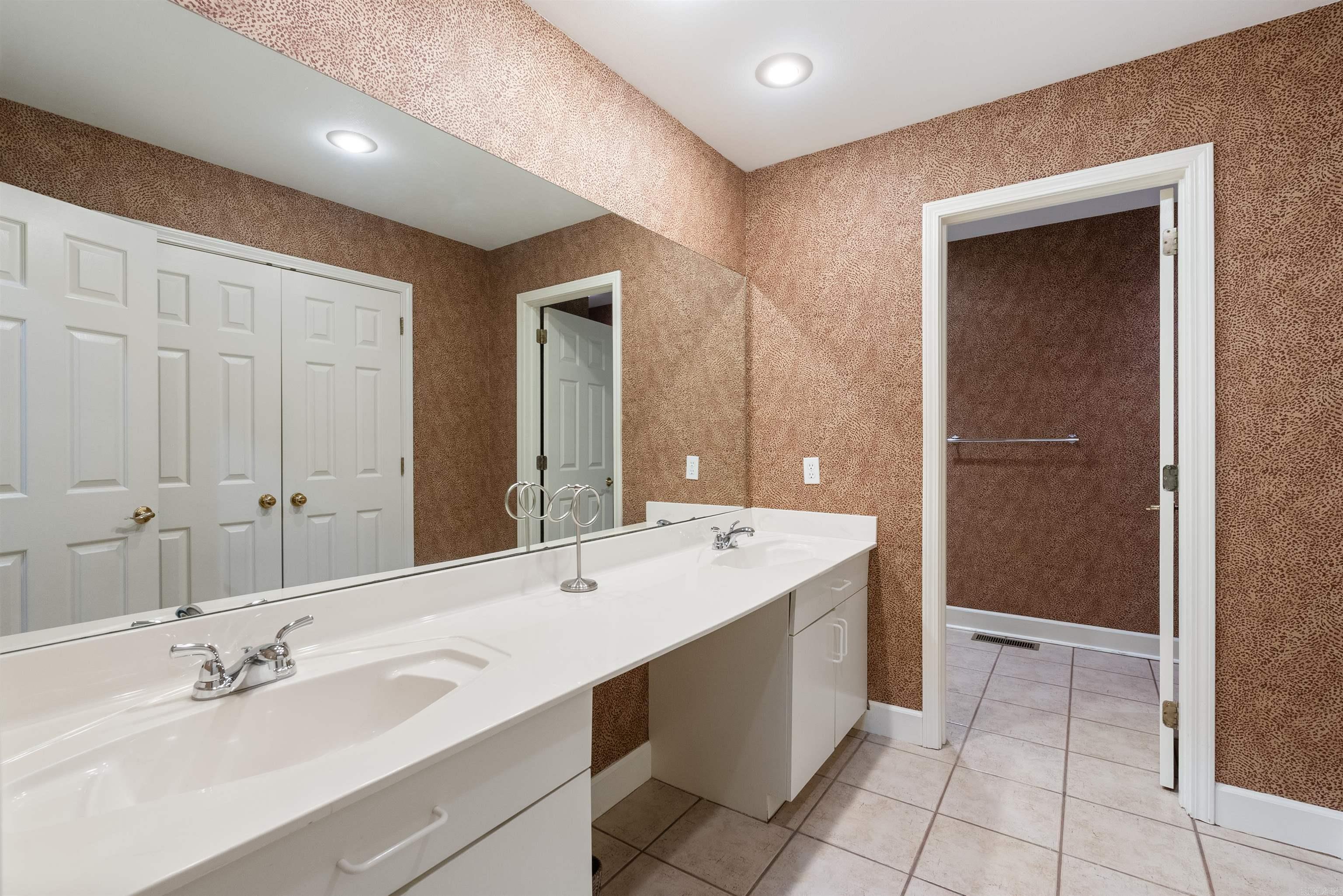 272 River Ridge Point Little Rock, AR 72227