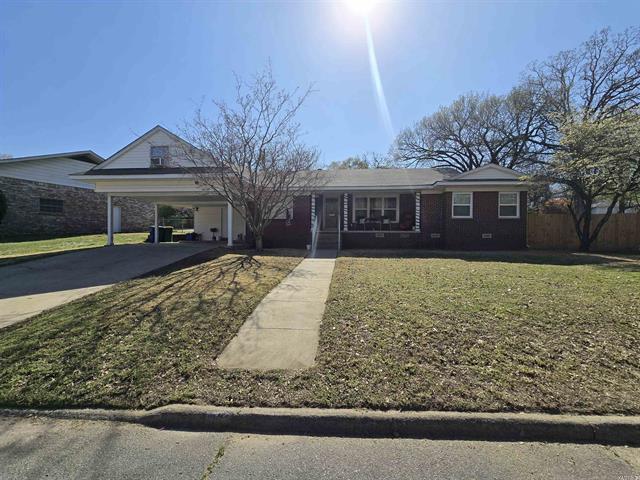 11 S Avalon Dr  North Little Rock, AR
