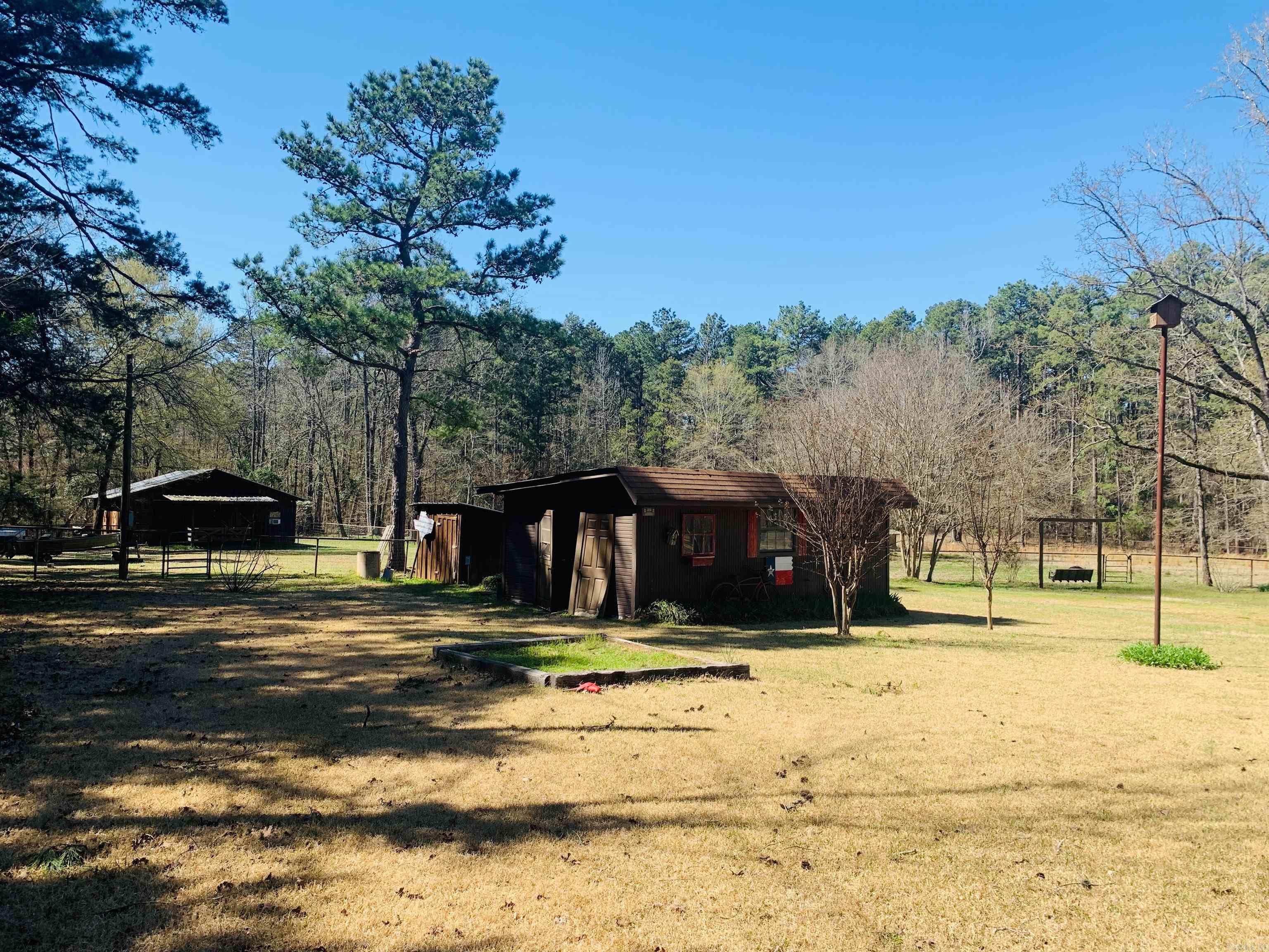 2656  TX Hwy 43  Atlanta, TX