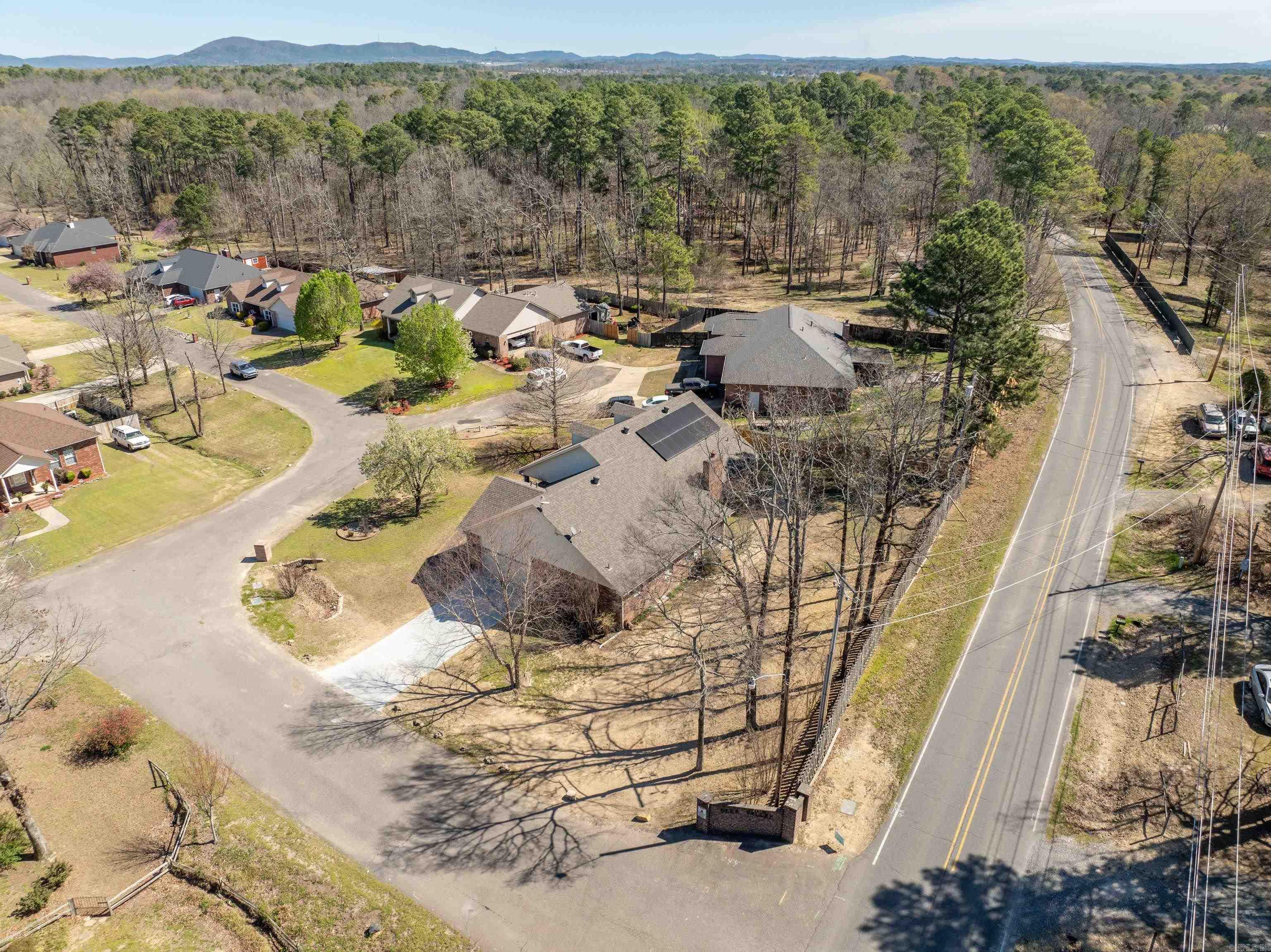 100  Deer View  Hot Springs, AR