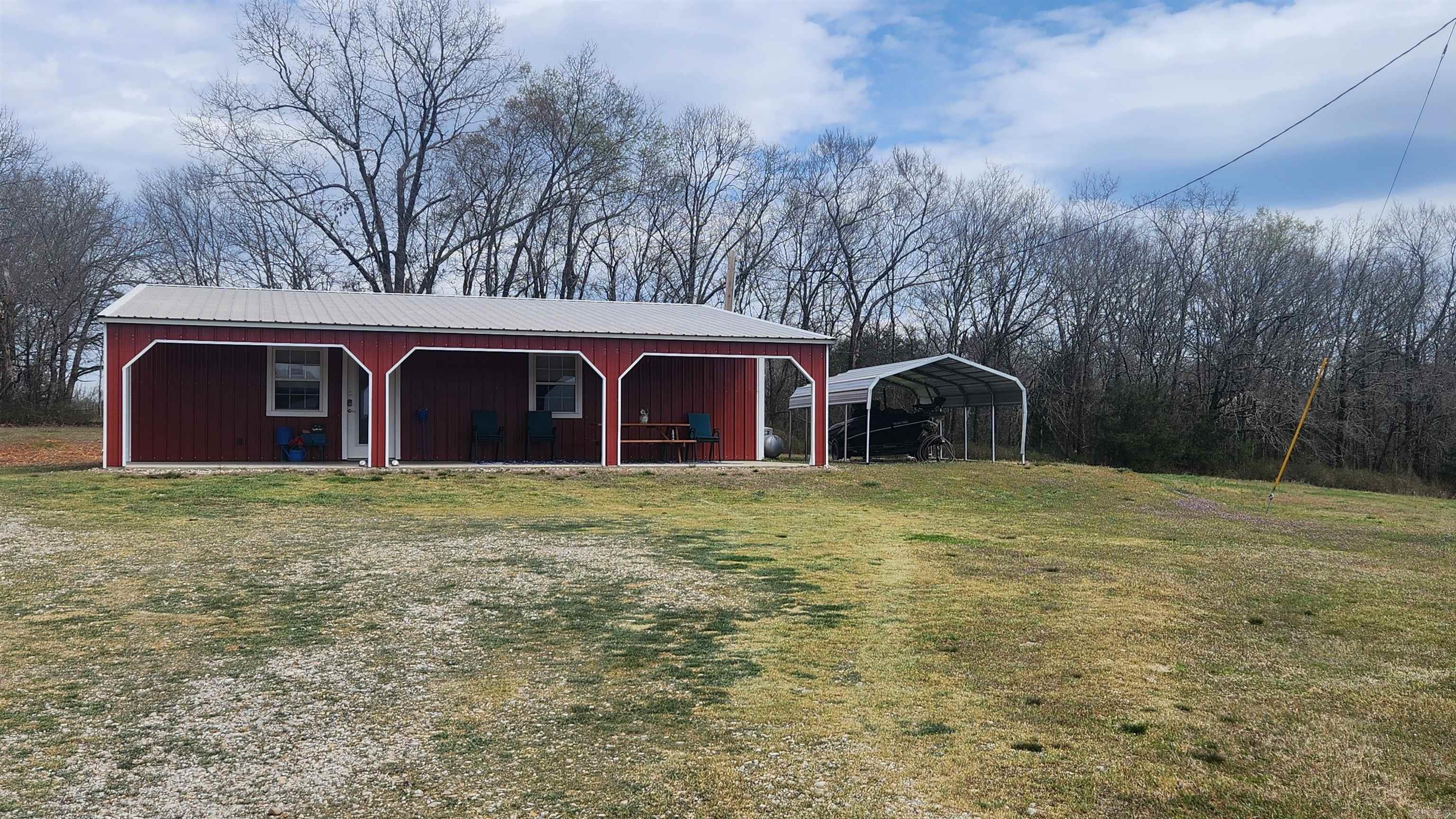 44  Duncan Lane  Story, AR