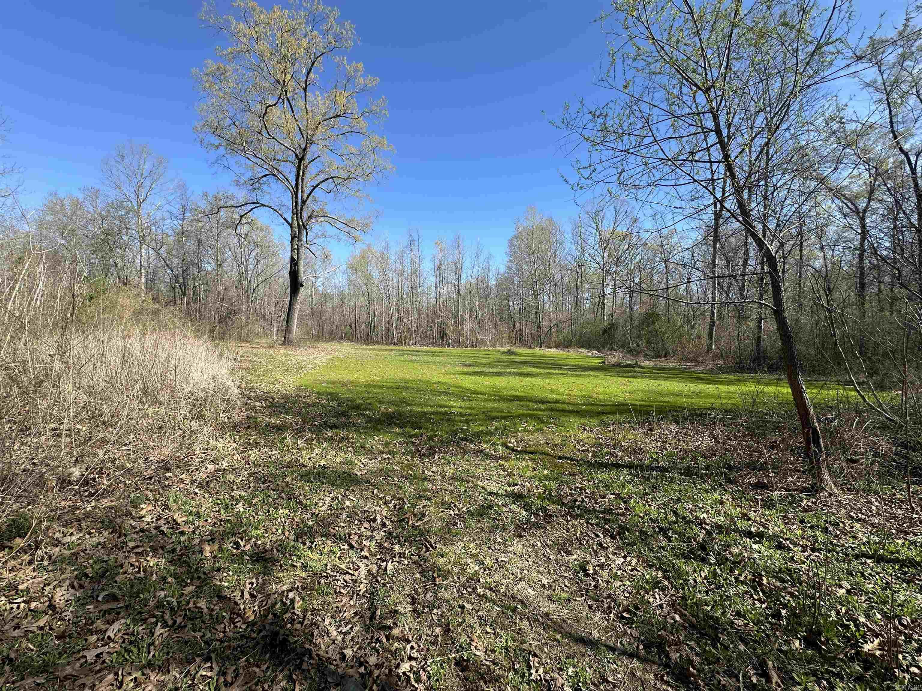 000 N Lebanon Rd  McRae, AR