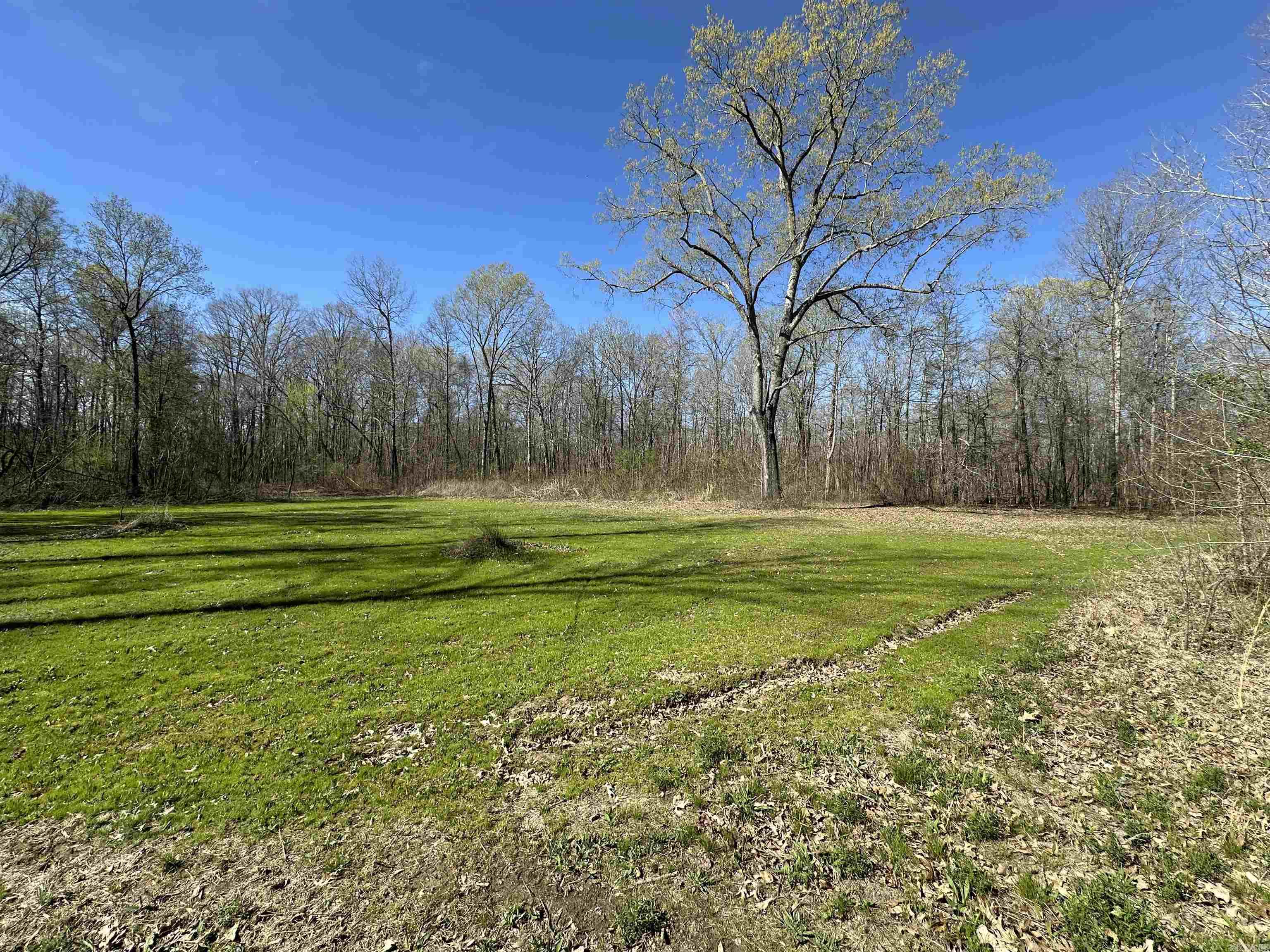 000 N Lebanon Rd  McRae, AR