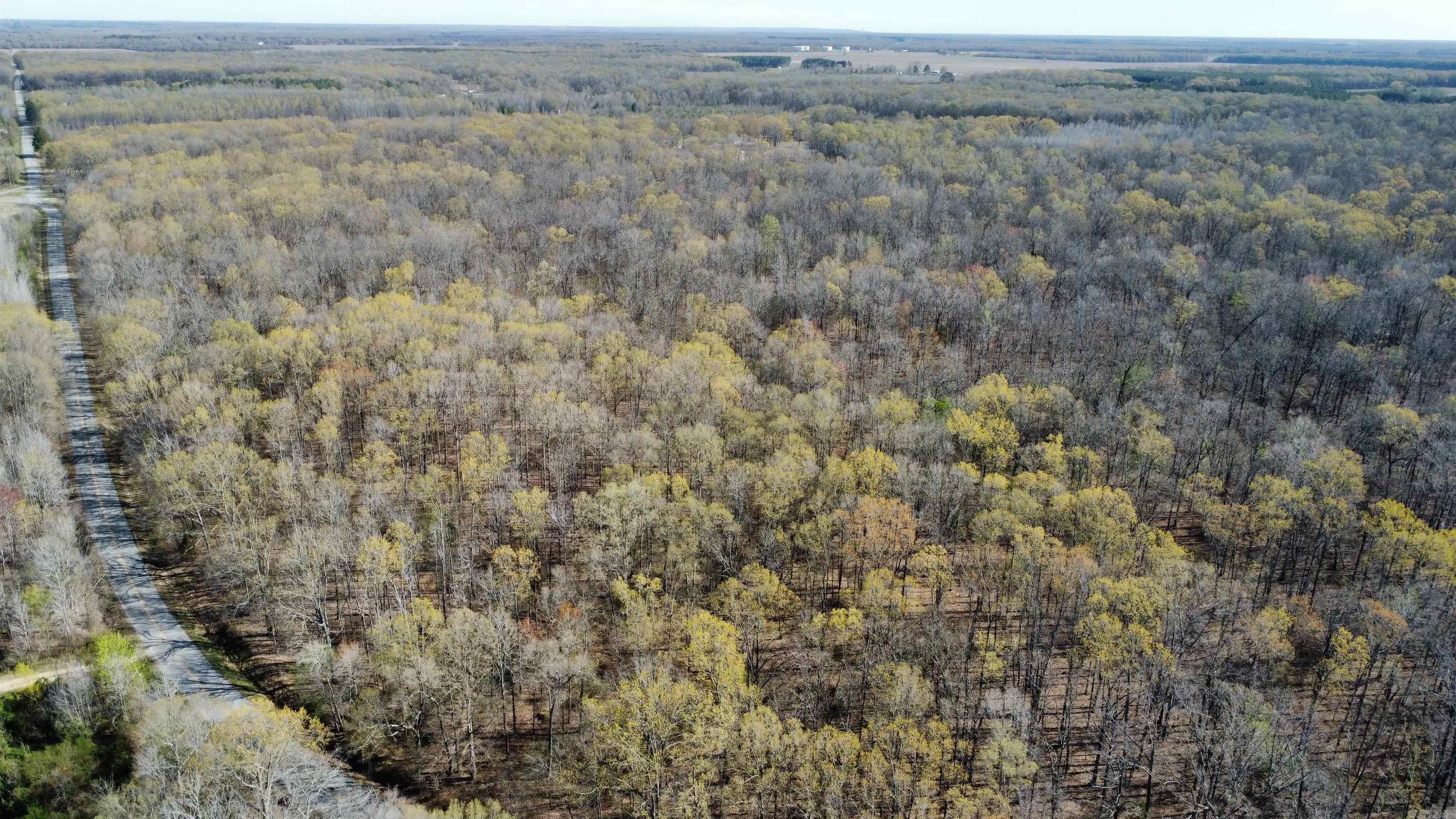 000 N Lebanon Rd  McRae, AR