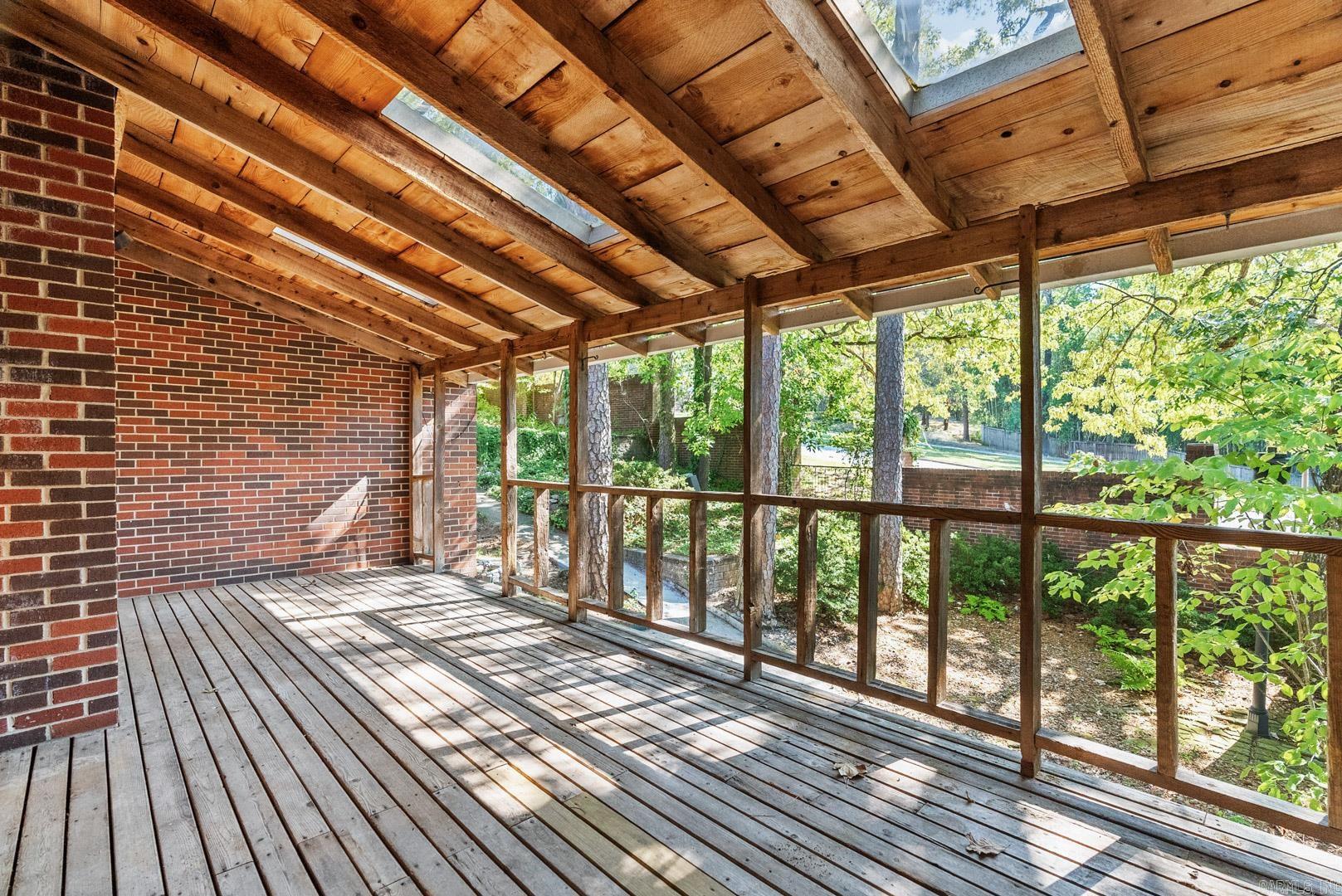 405  Cambridge  Little Rock, AR