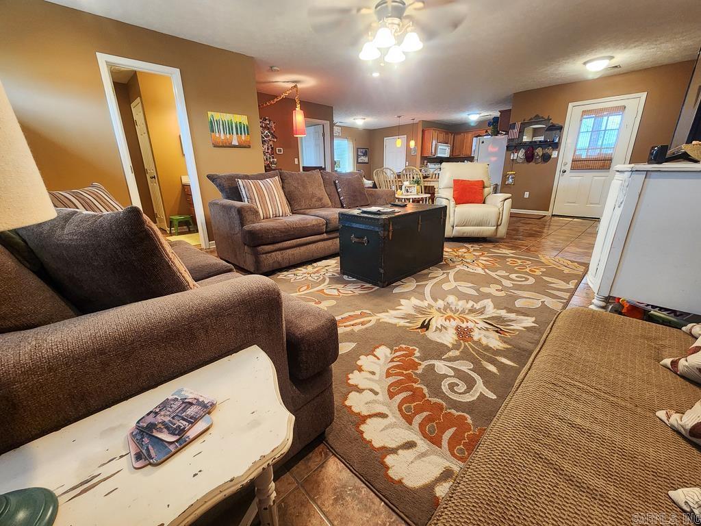 190  Hill Creek Road  Edgemont, AR