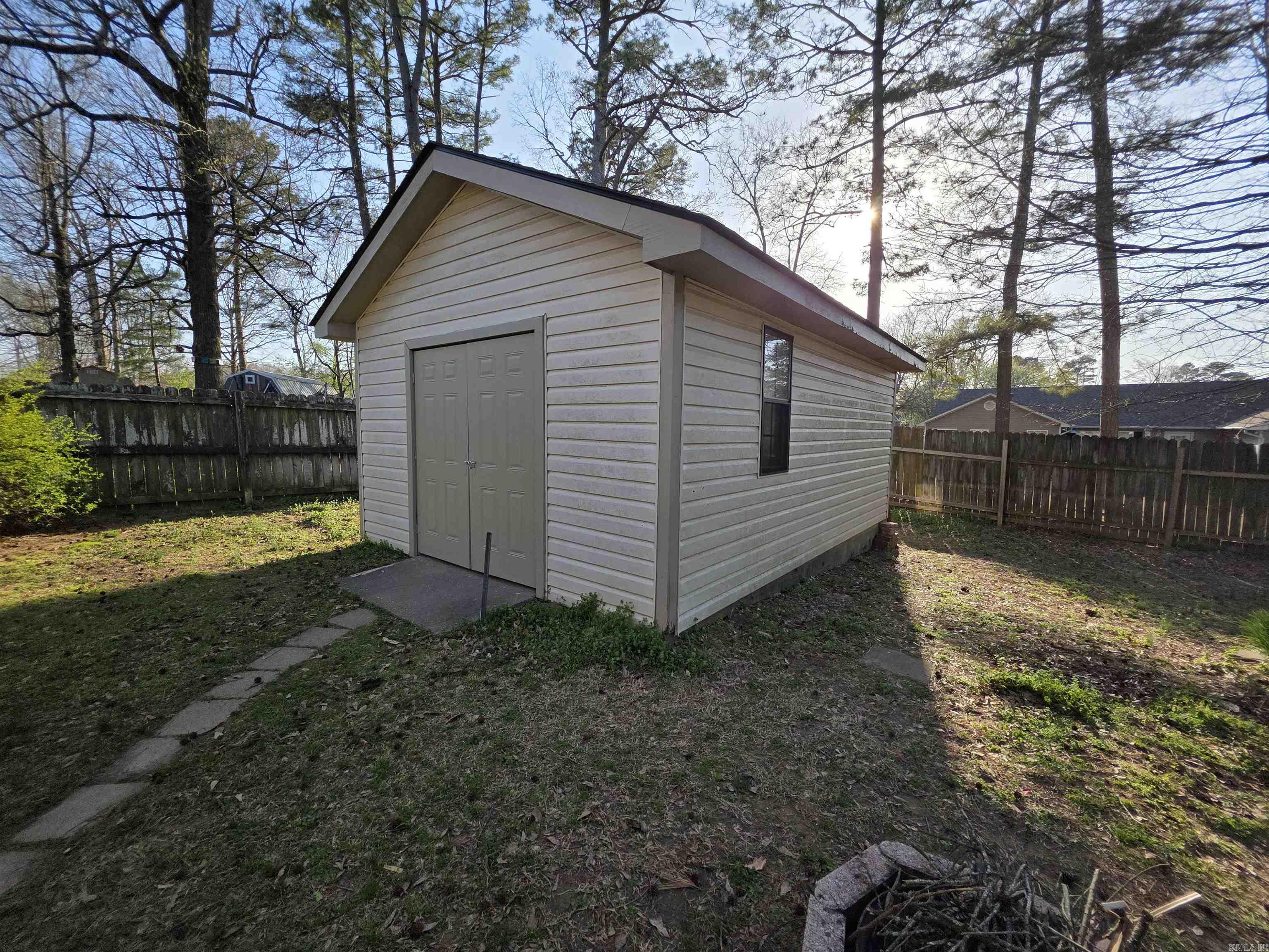 31  Ridgeway Drive  Sheridan, AR