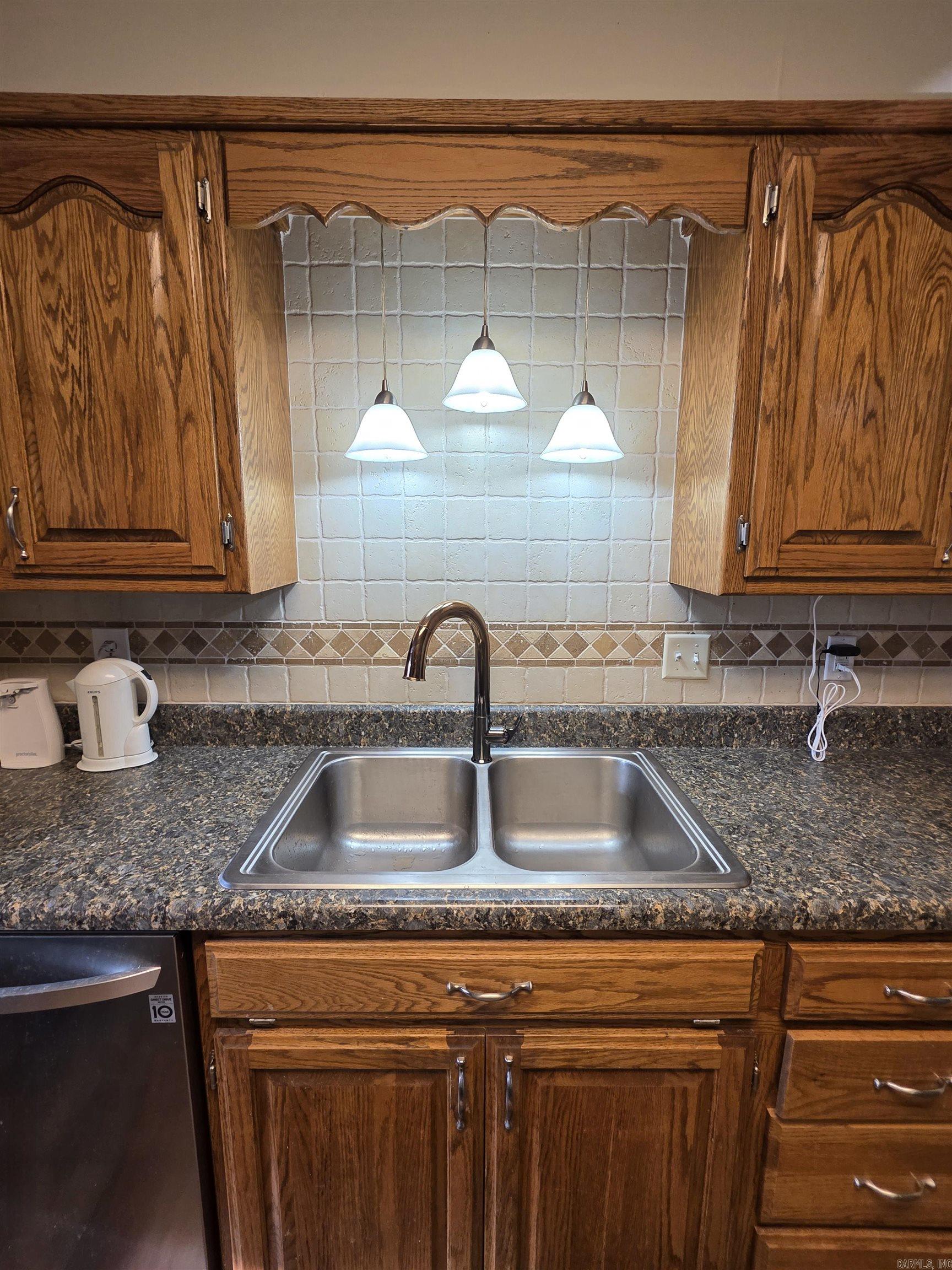 31  Ridgeway Drive  Sheridan, AR
