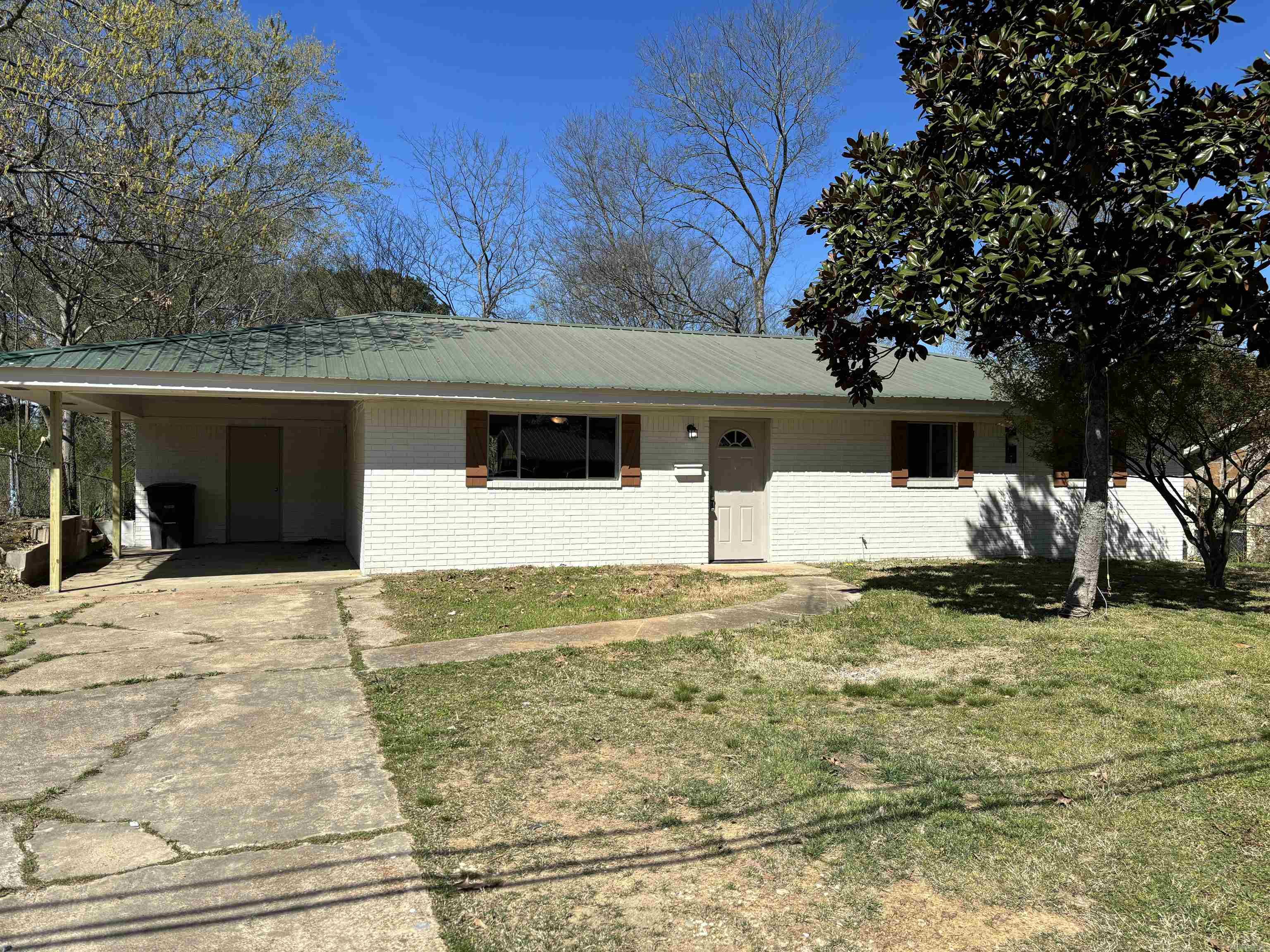 603 N Sowell  Searcy, AR