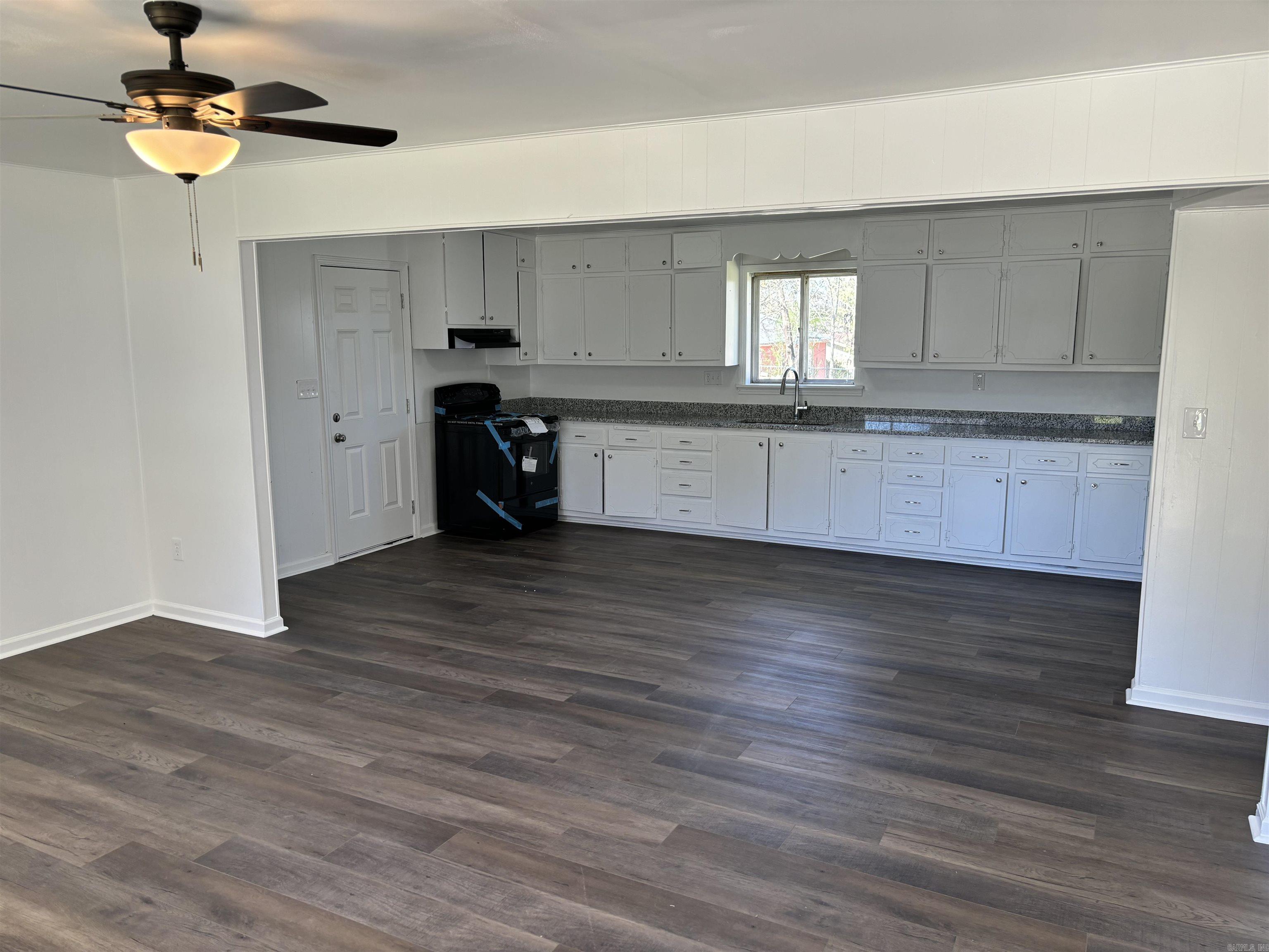 603 N Sowell  Searcy, AR