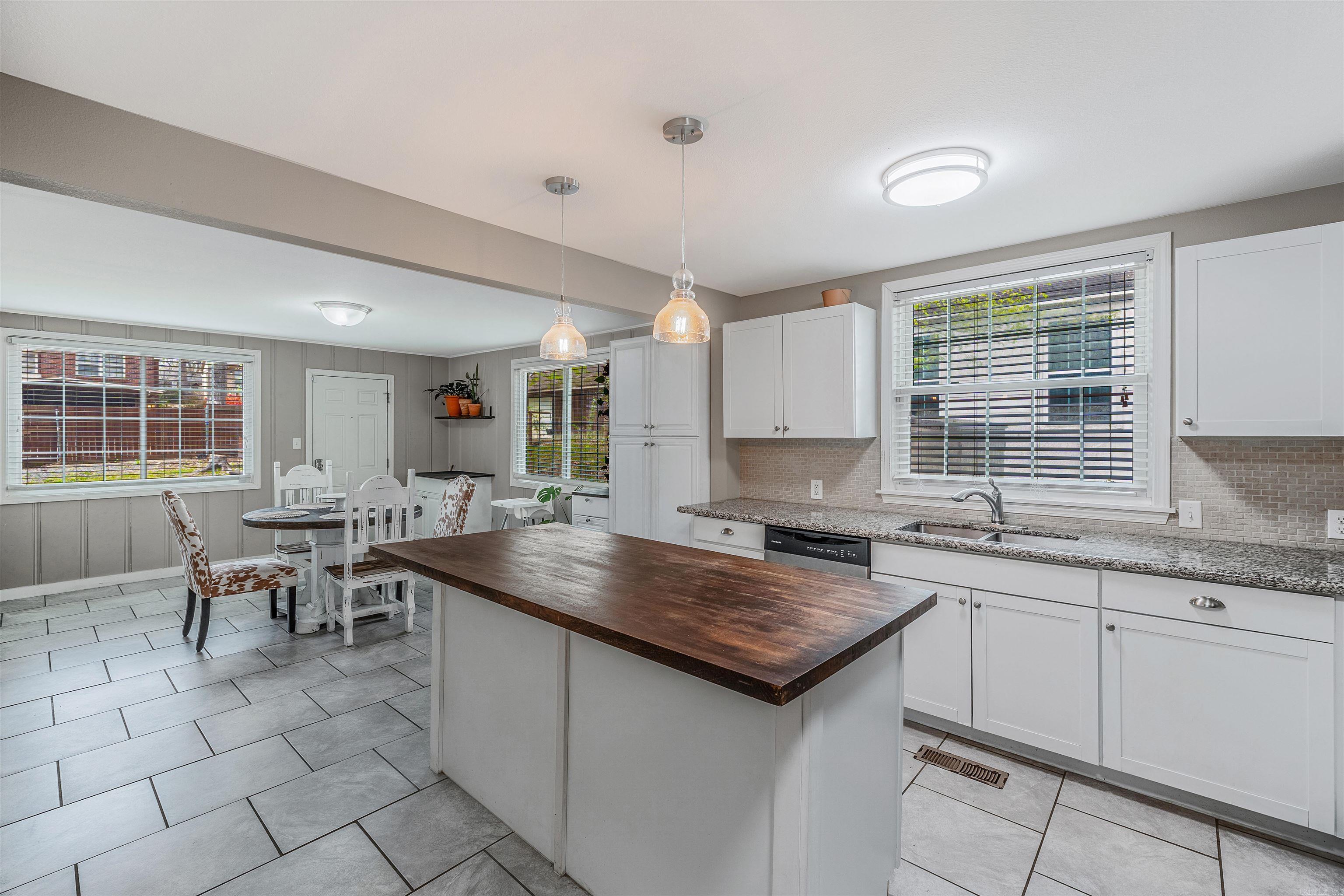 2506 S Tyler  Little Rock, AR