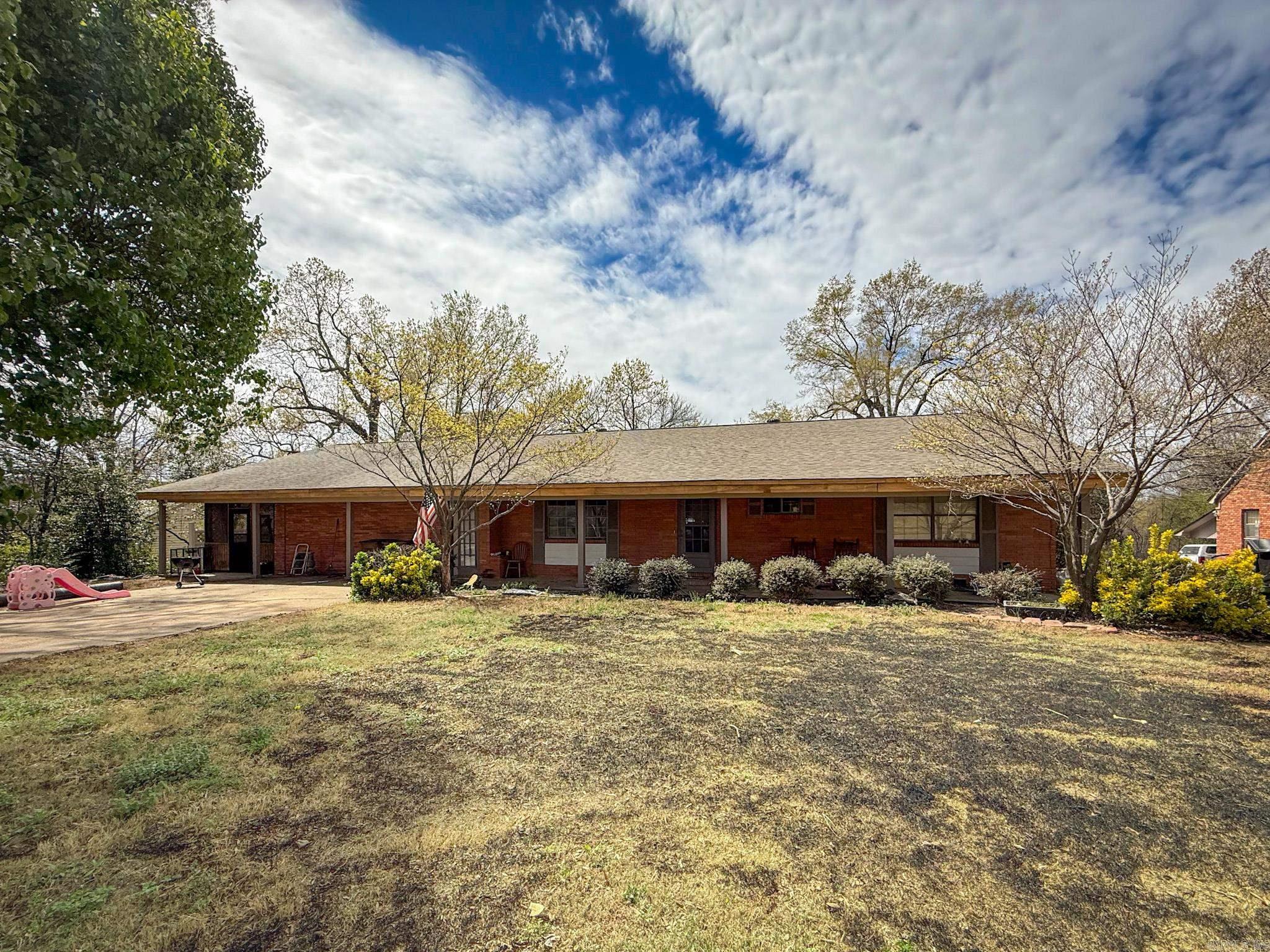 2 Donegal Cir Wynne, AR 72396