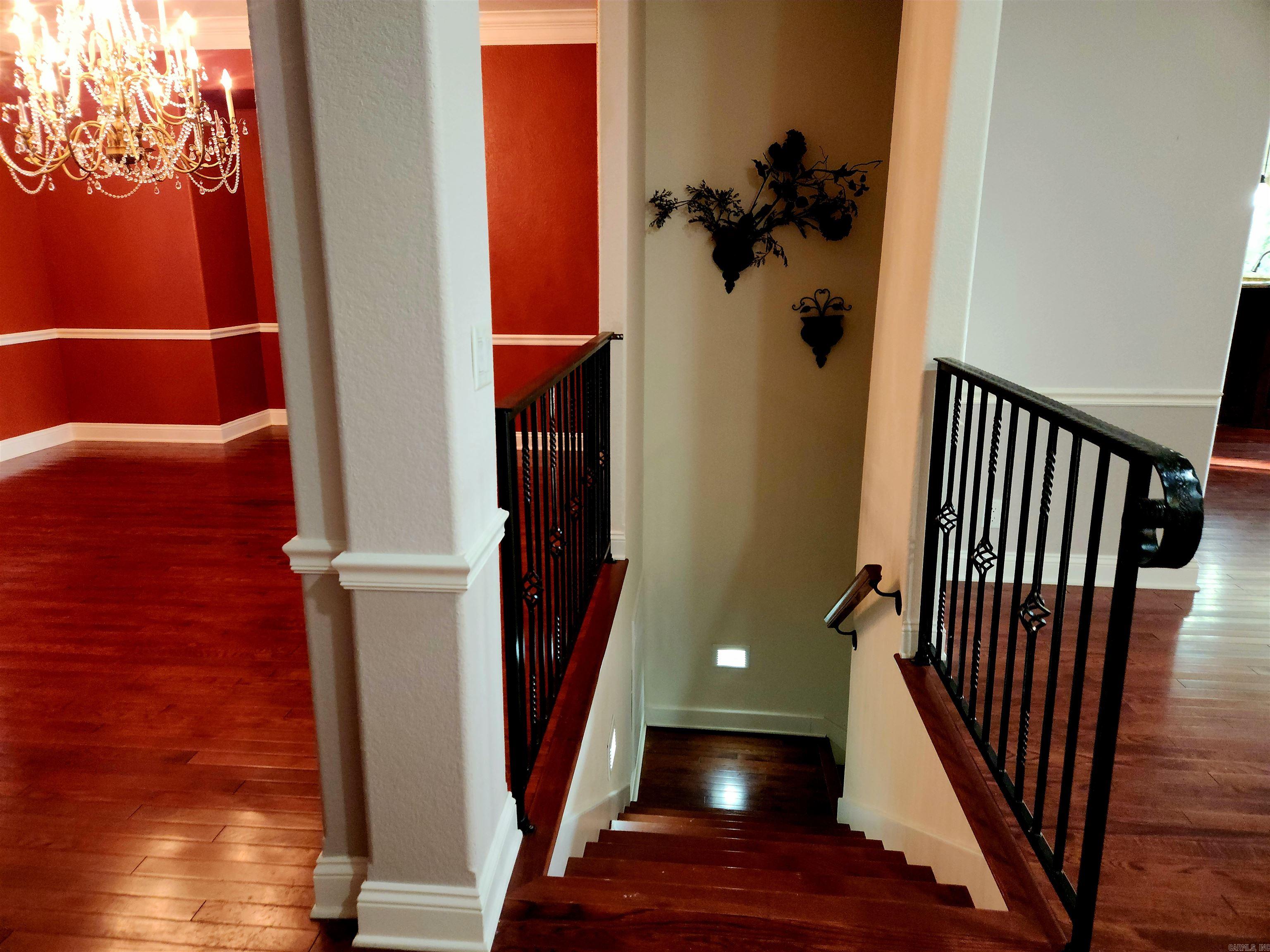 32 LA PALABRA  Hot Springs Village, AR