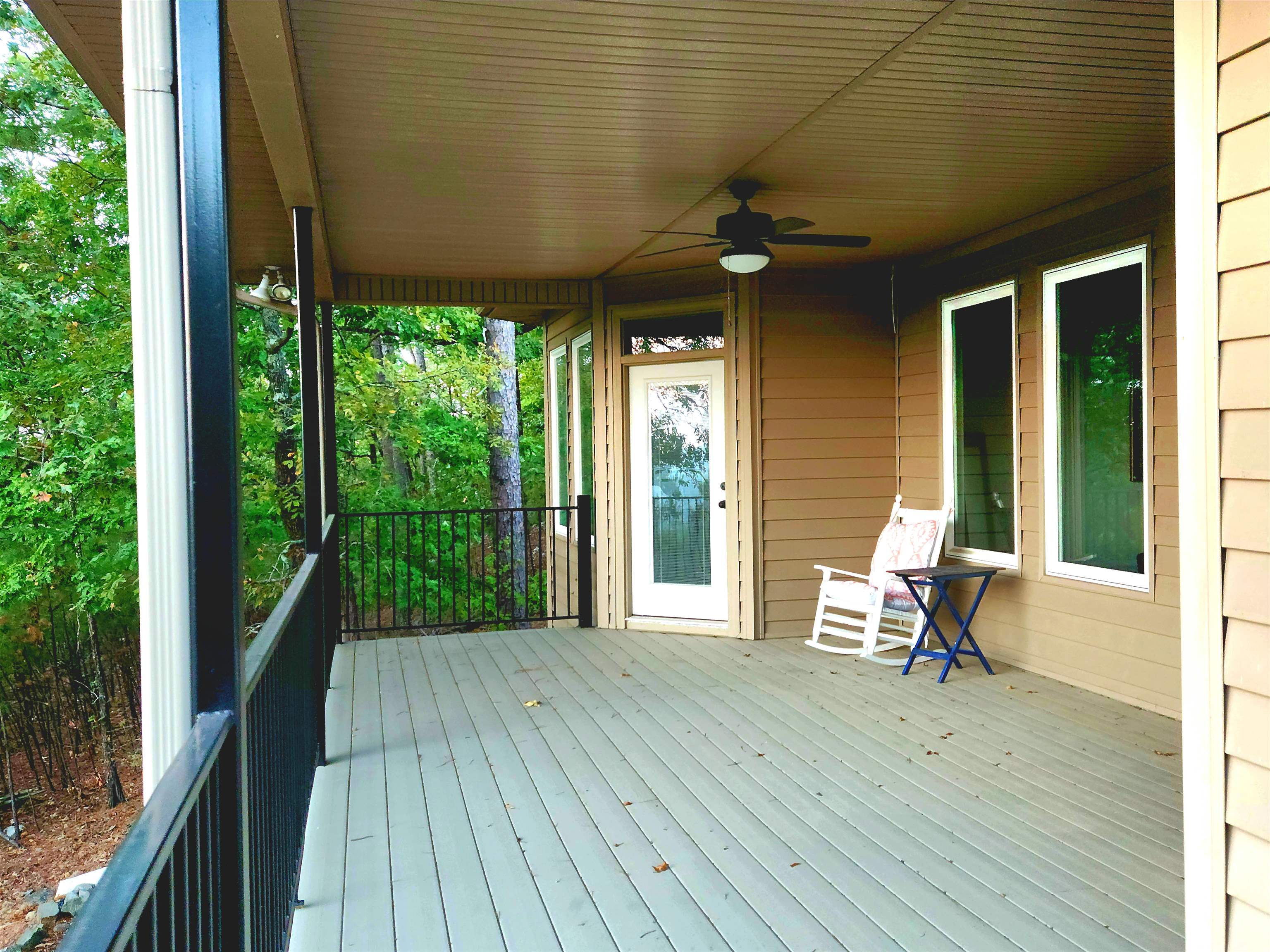 32  LA PALABRA  Hot Springs Village, AR