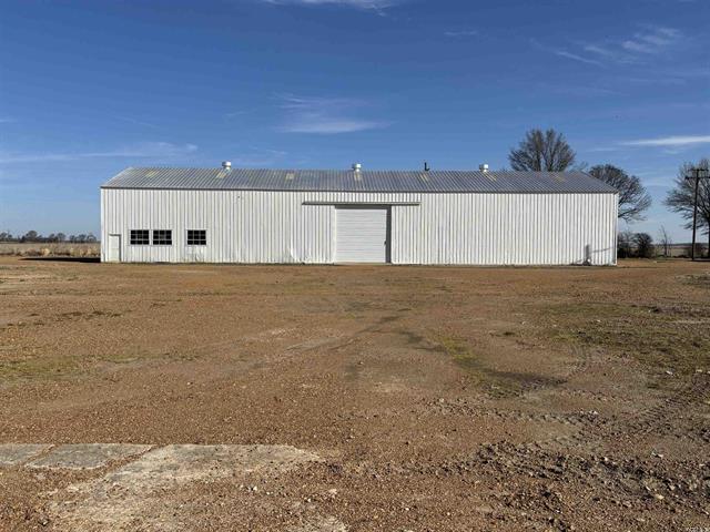000  Taylor Seed Farm  Hickory Ridge, AR