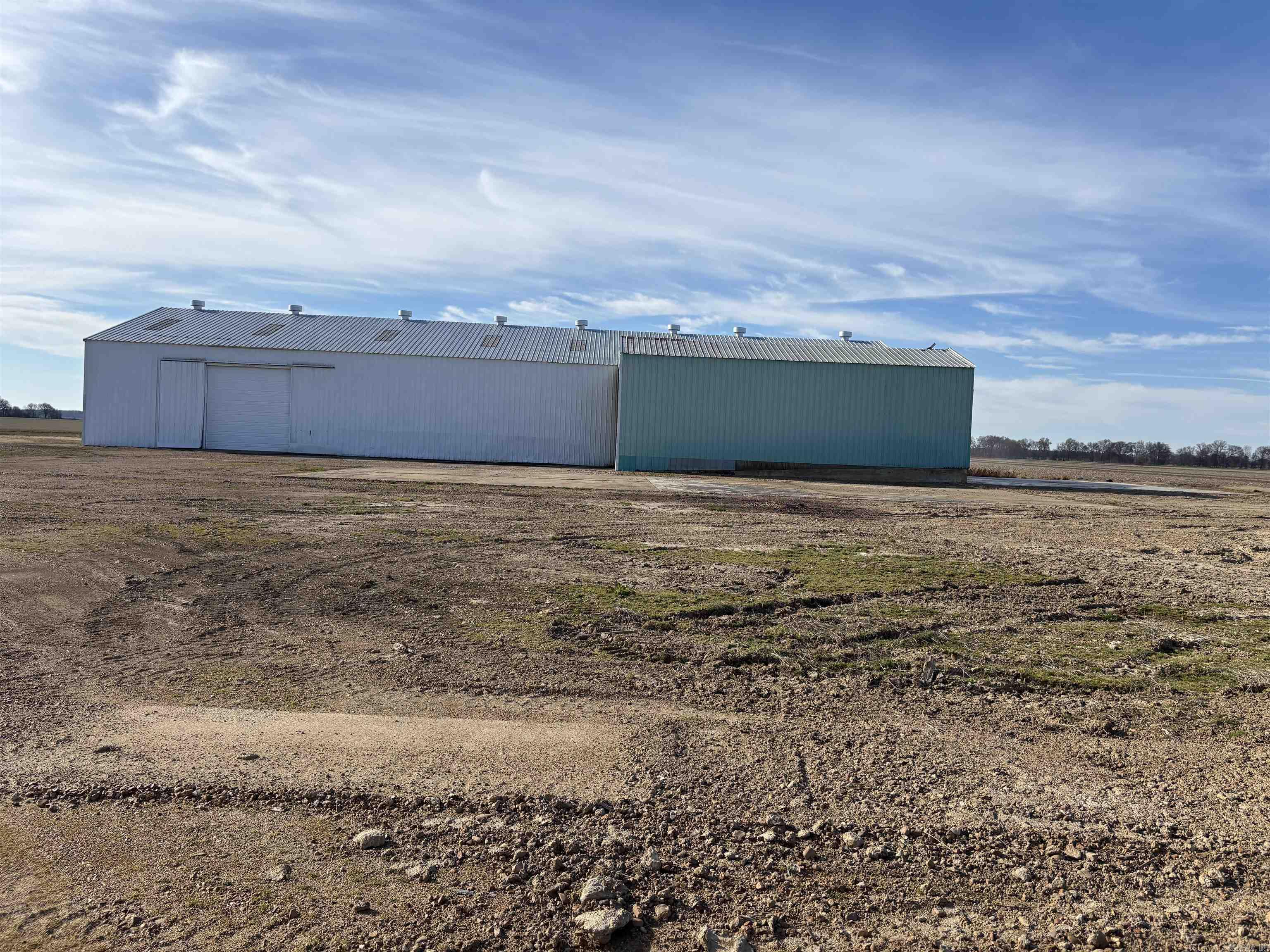 000  Taylor Seed Farm  Hickory Ridge, AR