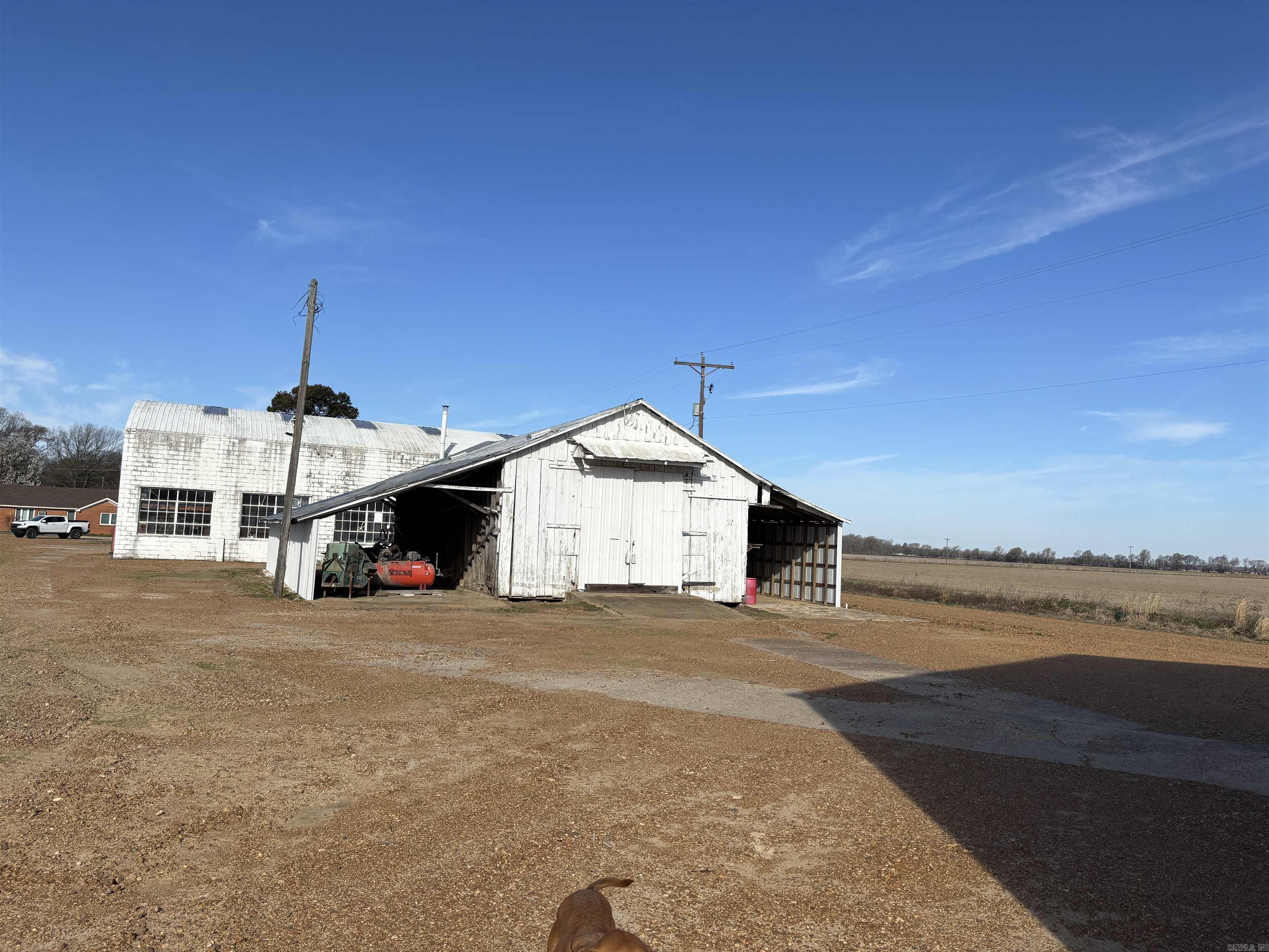 000  Taylor Seed Farm  Hickory Ridge, AR