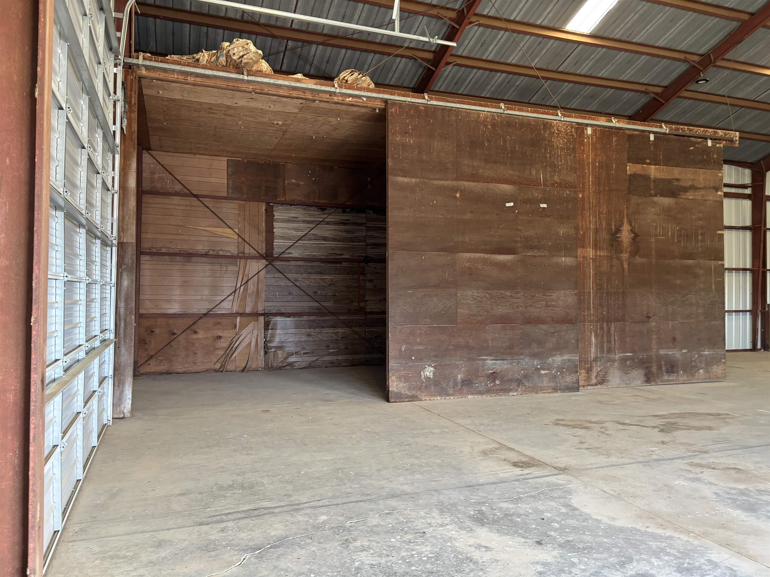 000  Taylor Seed Farm  Hickory Ridge, AR