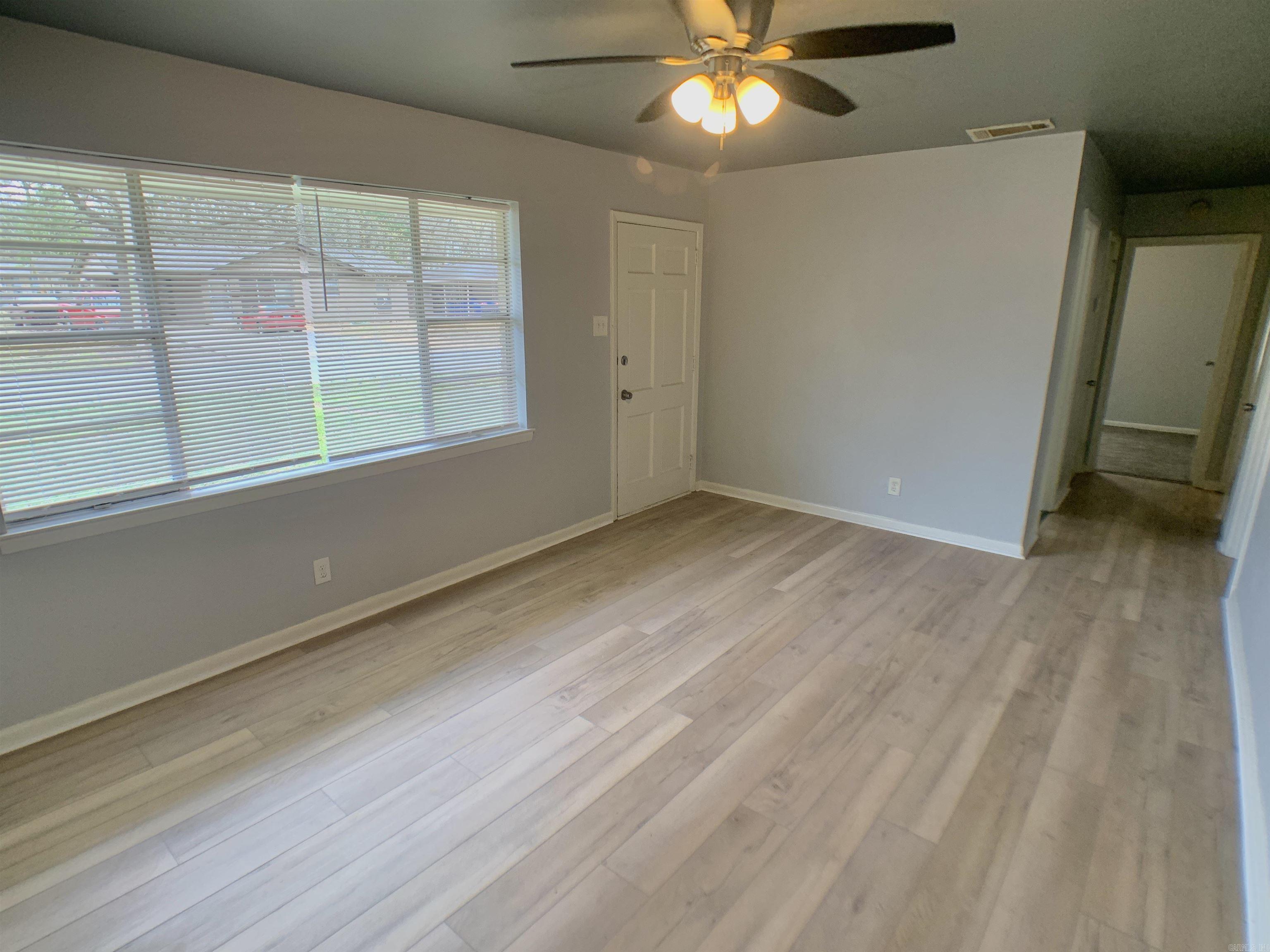 54  Southern Oaks Dr  Little Rock, AR