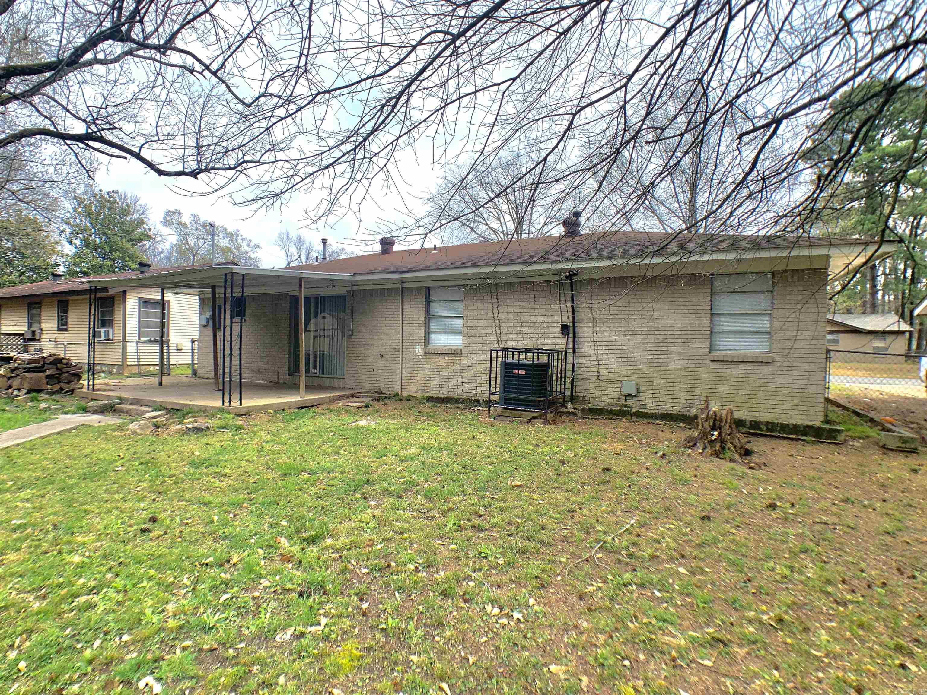 54  Southern Oaks Dr  Little Rock, AR