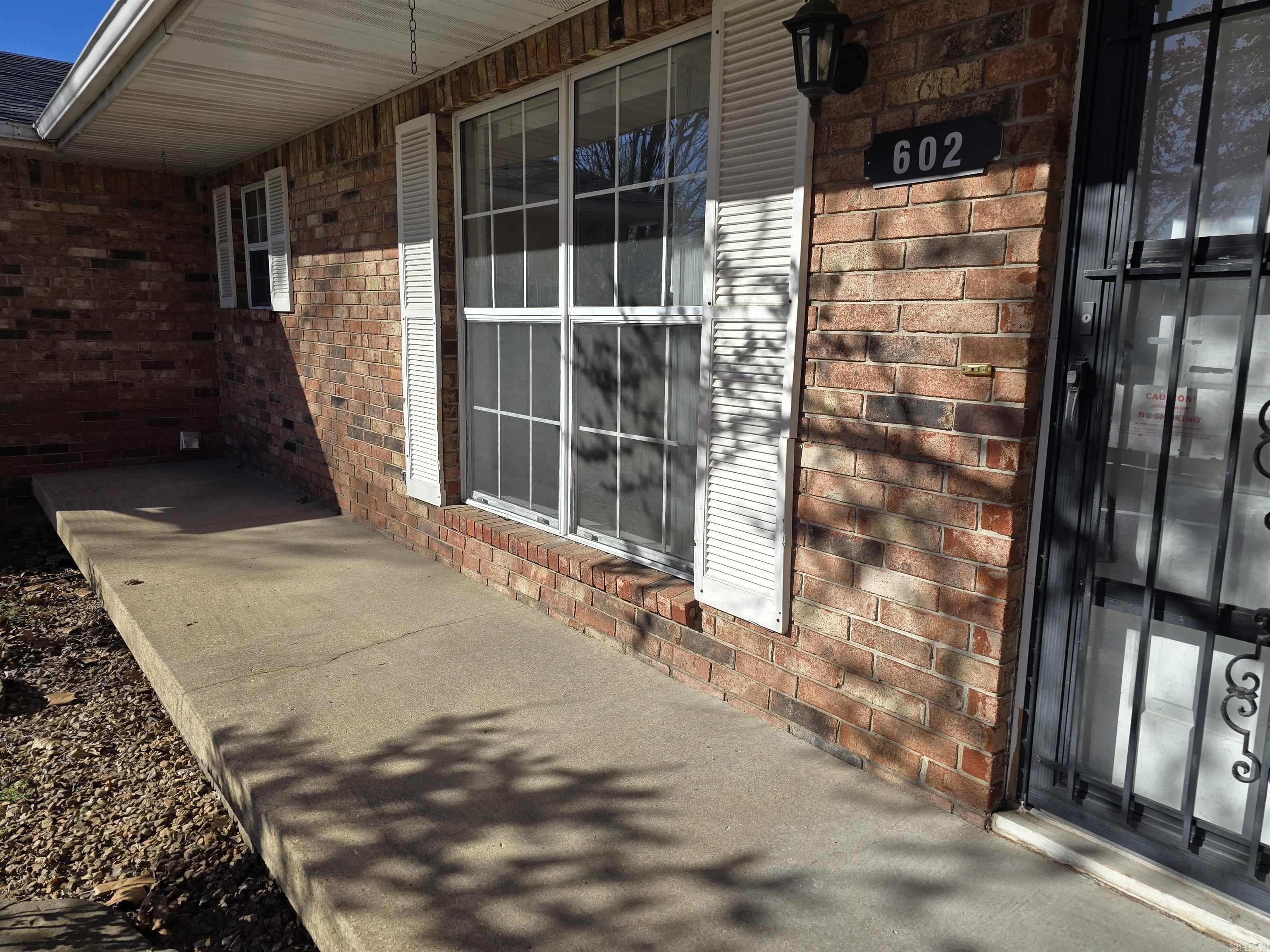 602  Lawrence  Mountain Home, AR