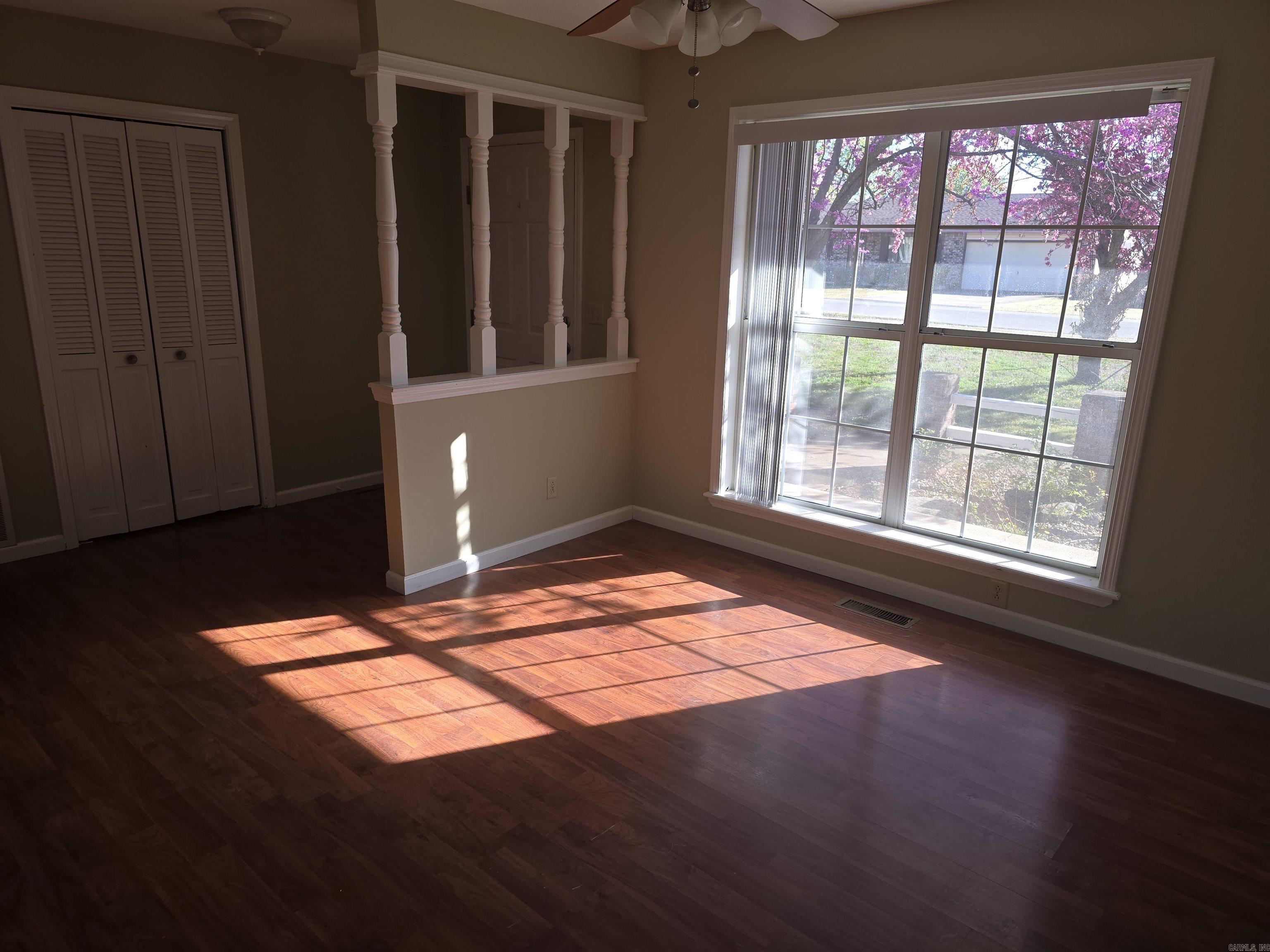 602  Lawrence  Mountain Home, AR