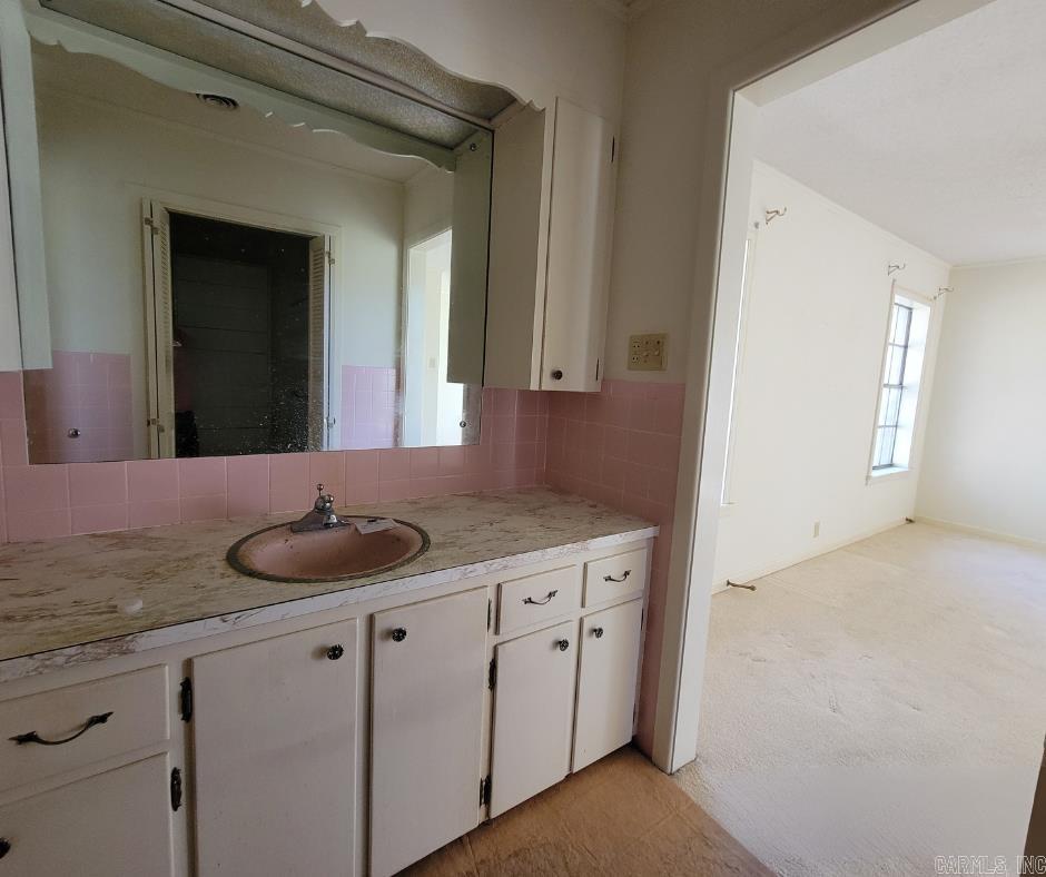1320 Grove Street Nashville, AR 71857-0000