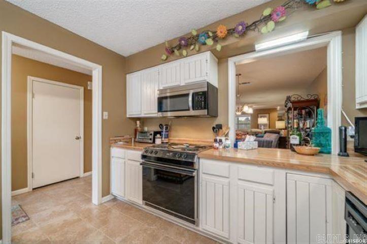 1412  Airport  Hot Springs, AR