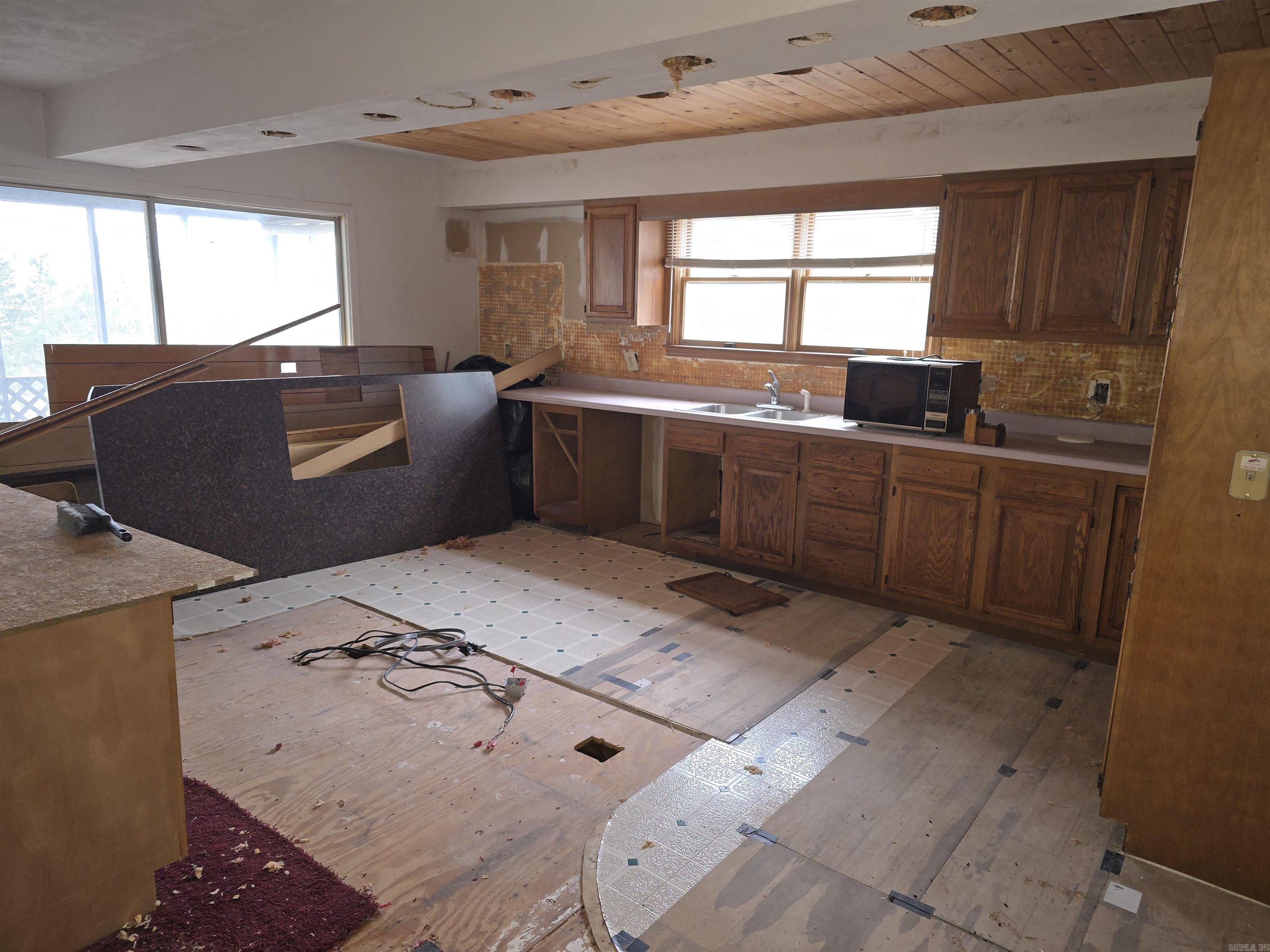 2576  Mccracken Ridge Road  Mountain Home, AR