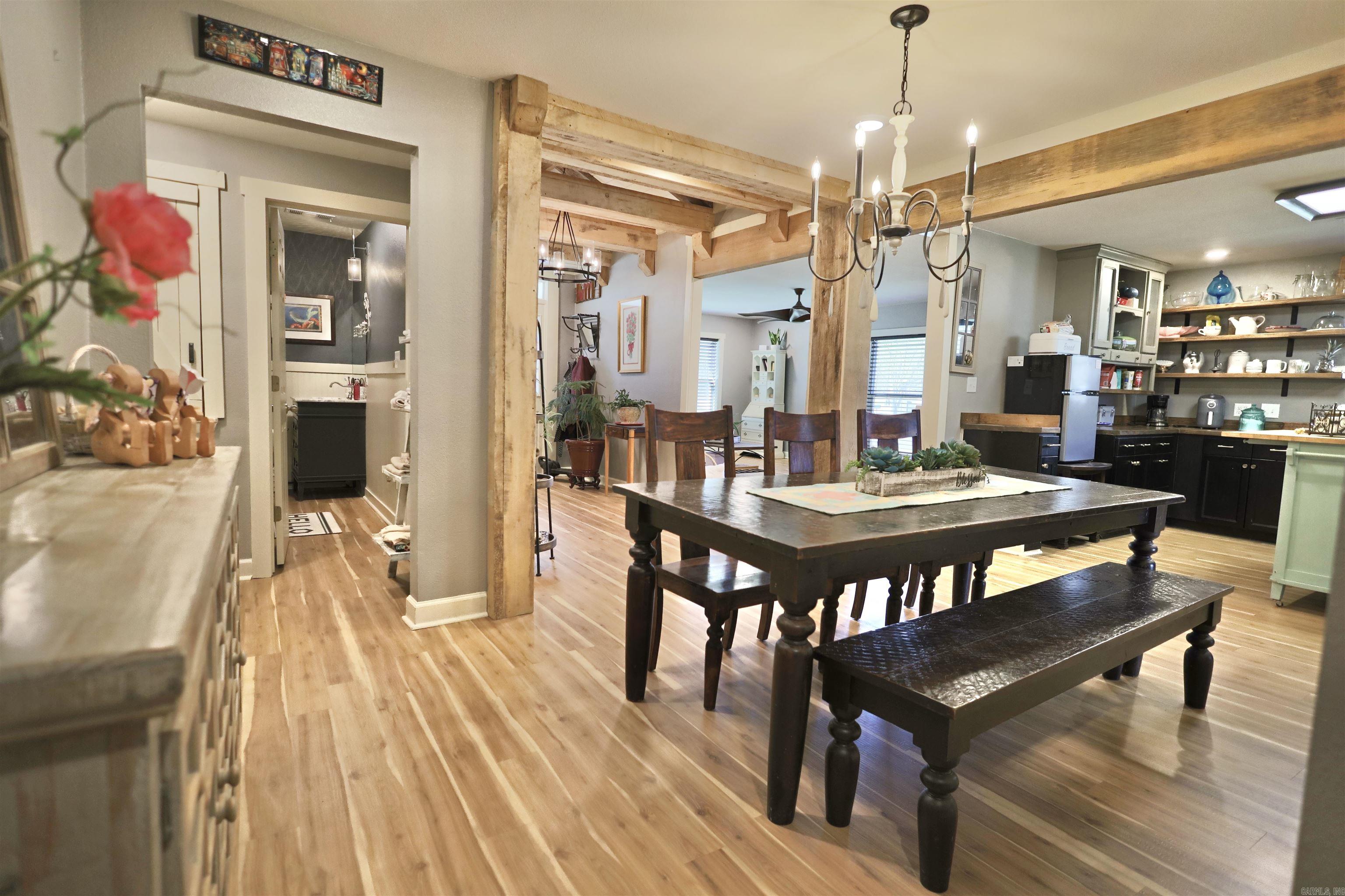 9808  Crossroads  Benton, AR