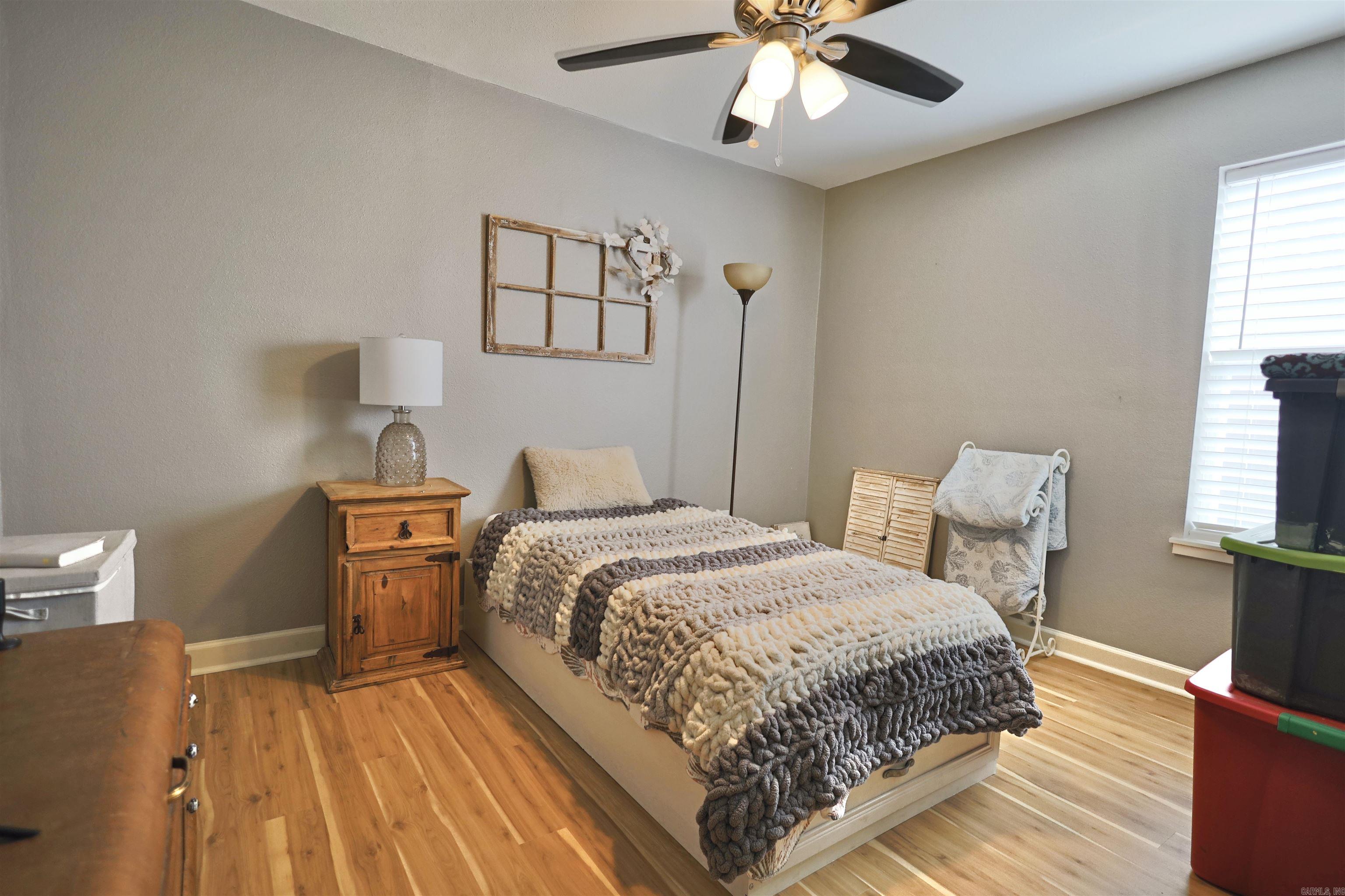 9808  Crossroads  Benton, AR