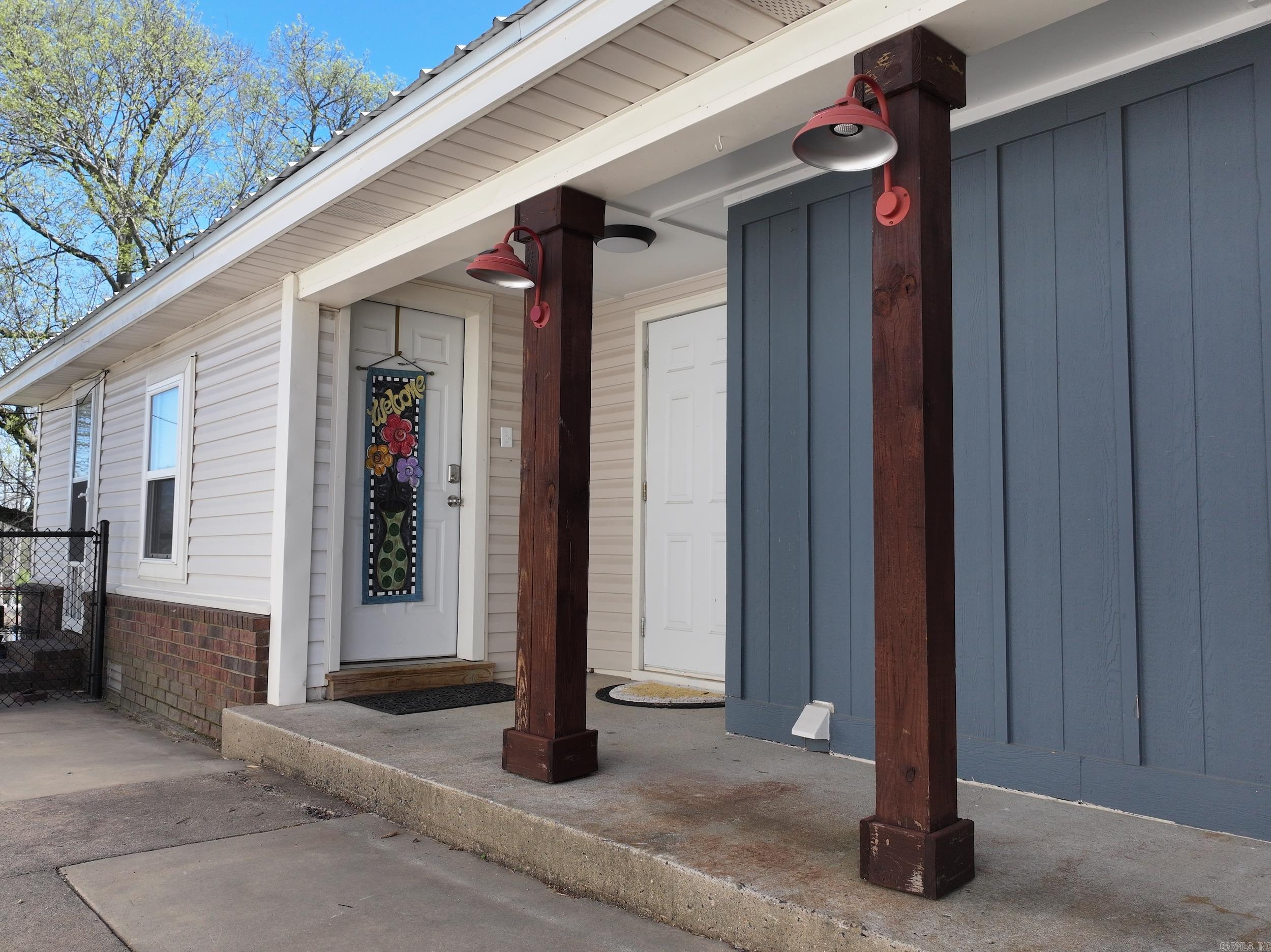 9808  Crossroads  Benton, AR